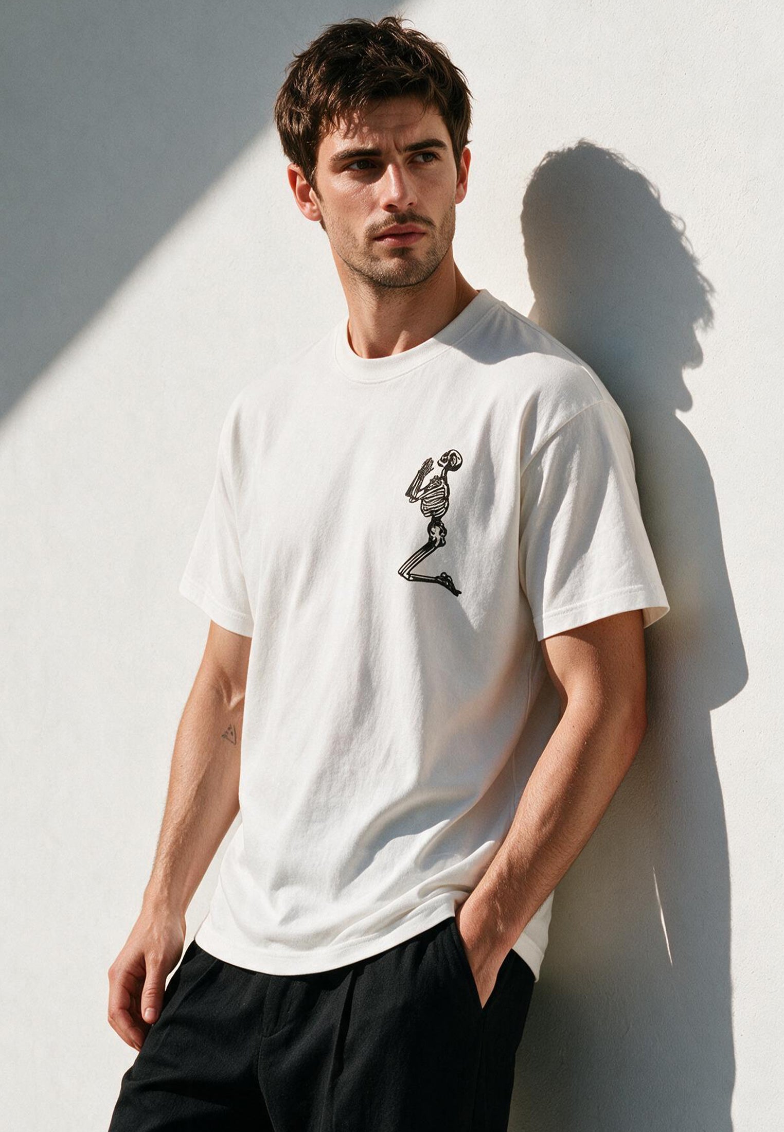 ESSENTIAL BIG SKELETON WHITE T-SHIRT