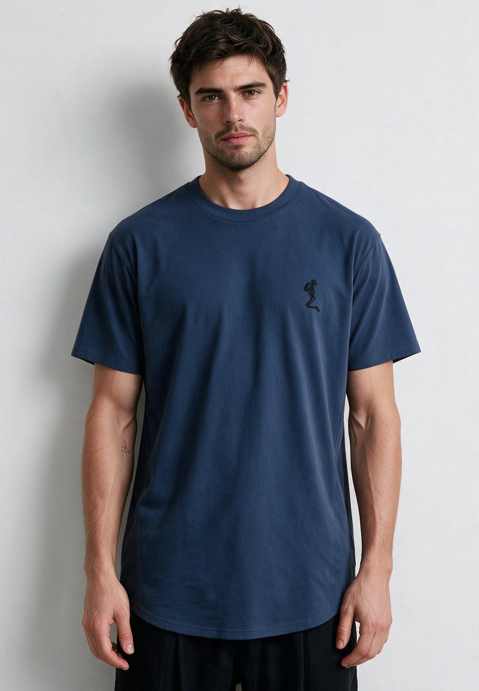 ESSENTIAL SWAG CURVED HEM INDIGO T-SHIRT