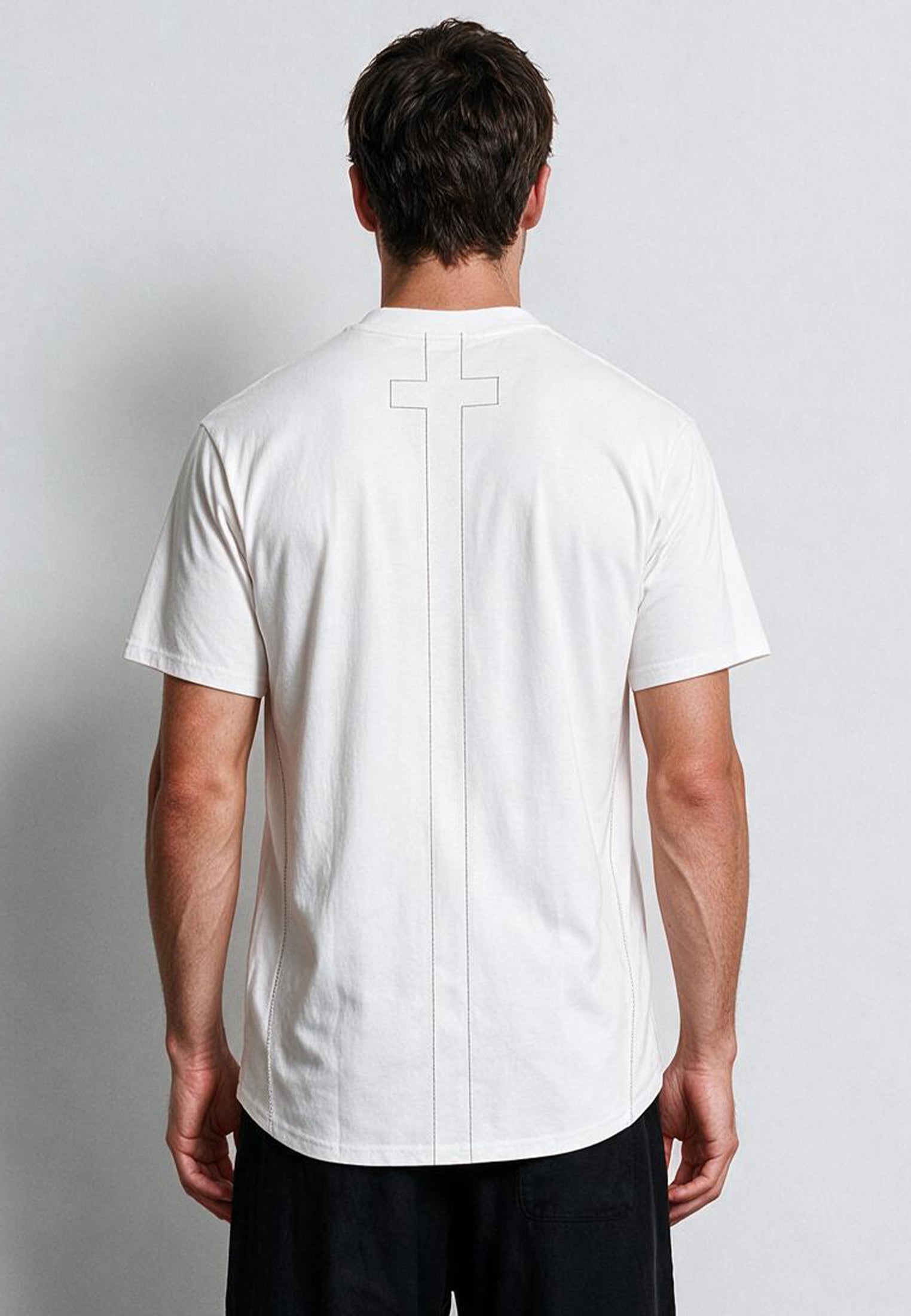 ESSENTIAL SWAG CURVED HEM OFF WHITE T-SHIRT