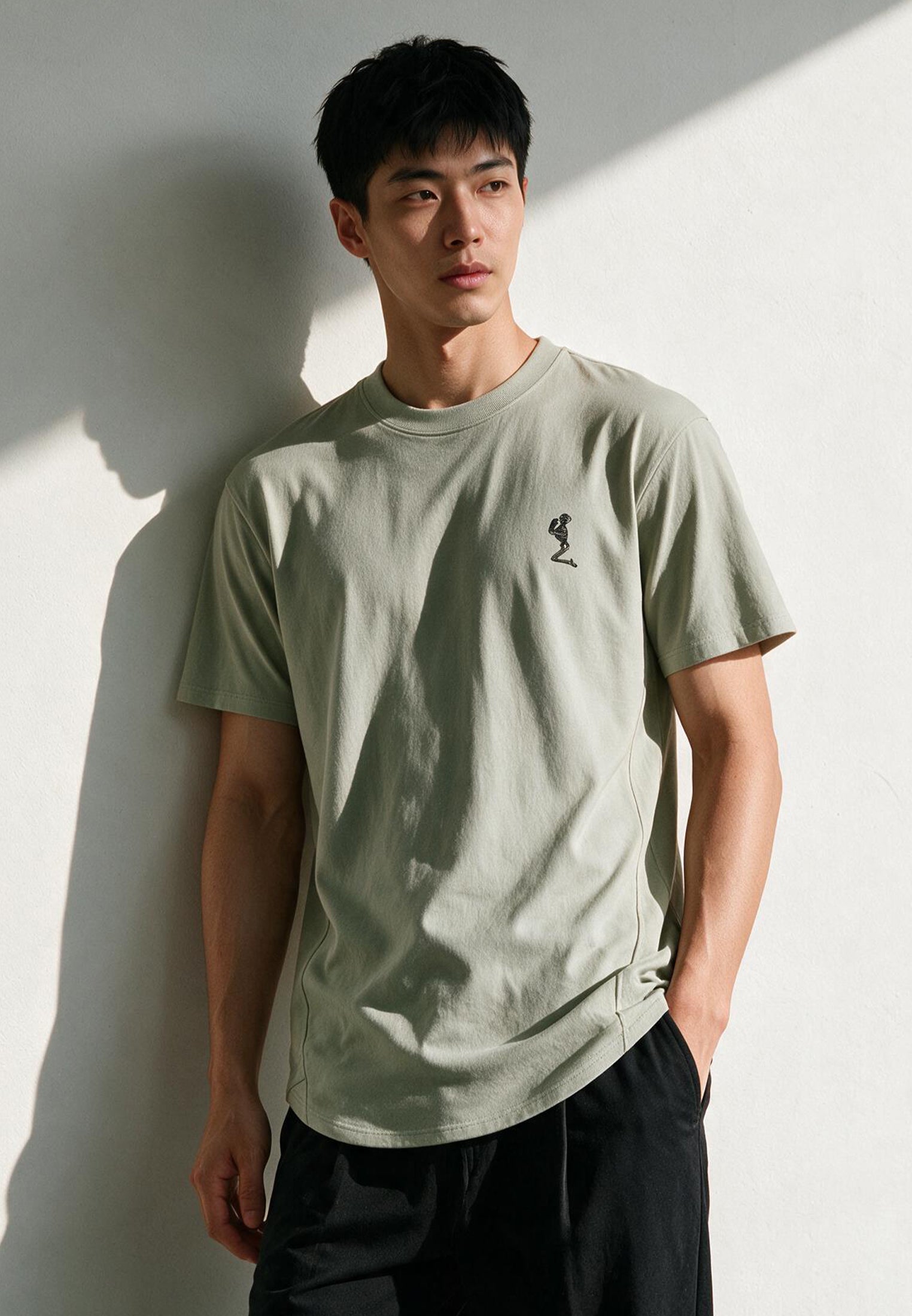 ESSENTIAL SWAG CURVED HEM SOFT KHAKI T-SHIRT