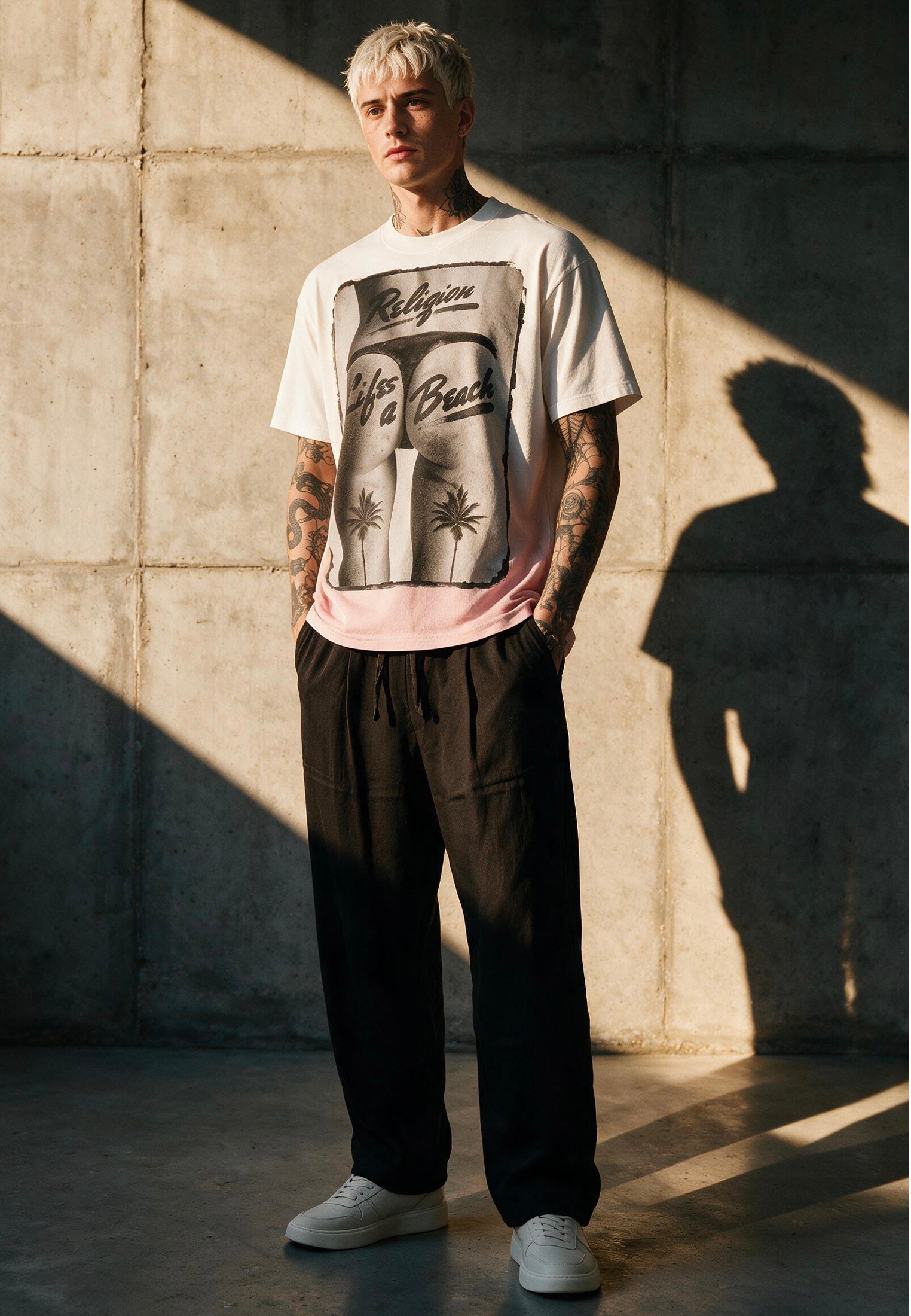 LIFES A BEACH WHITE & PINK T-SHIRT