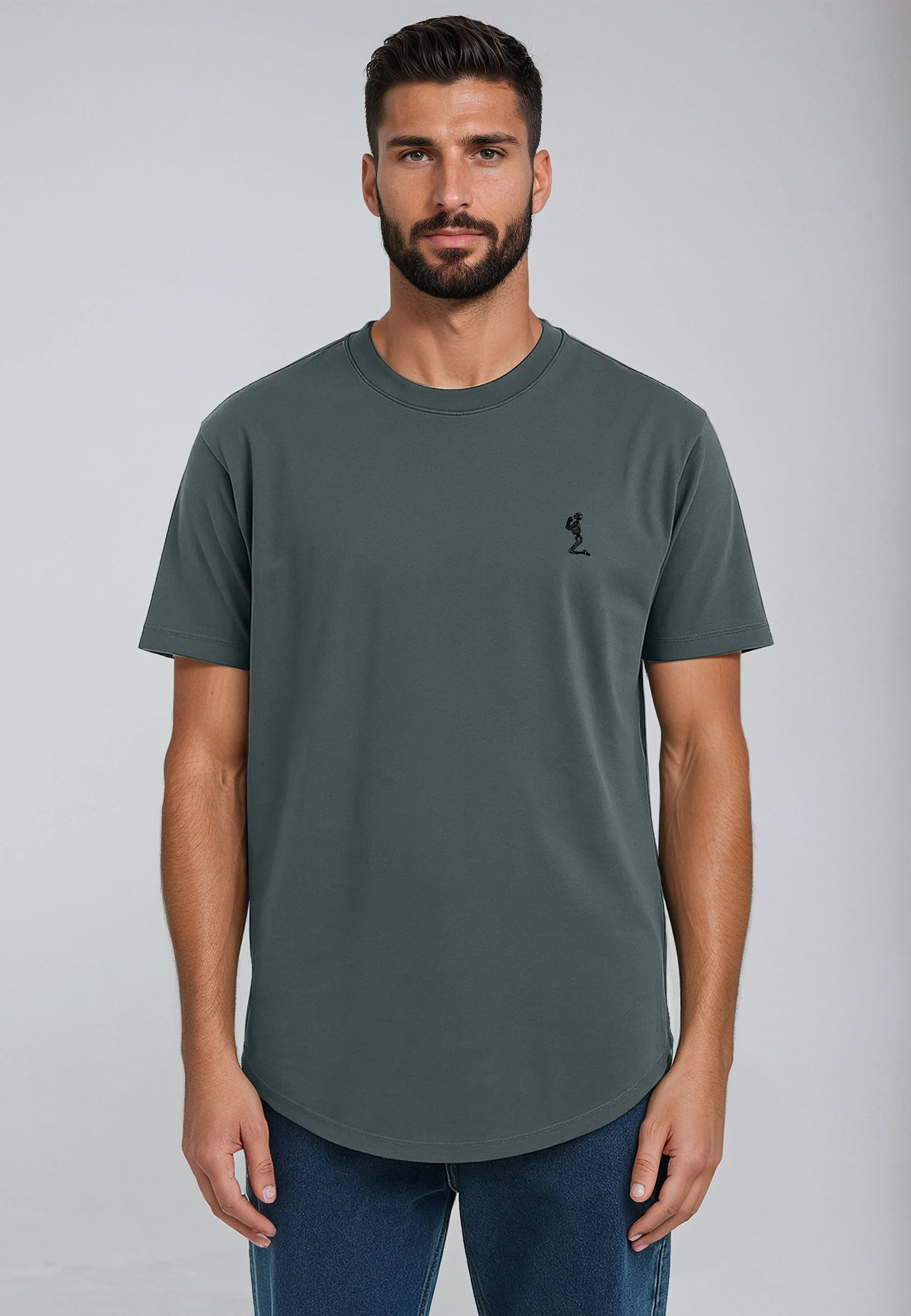 ESSENTIAL CURVED HEM DARK METAL T-SHIRT