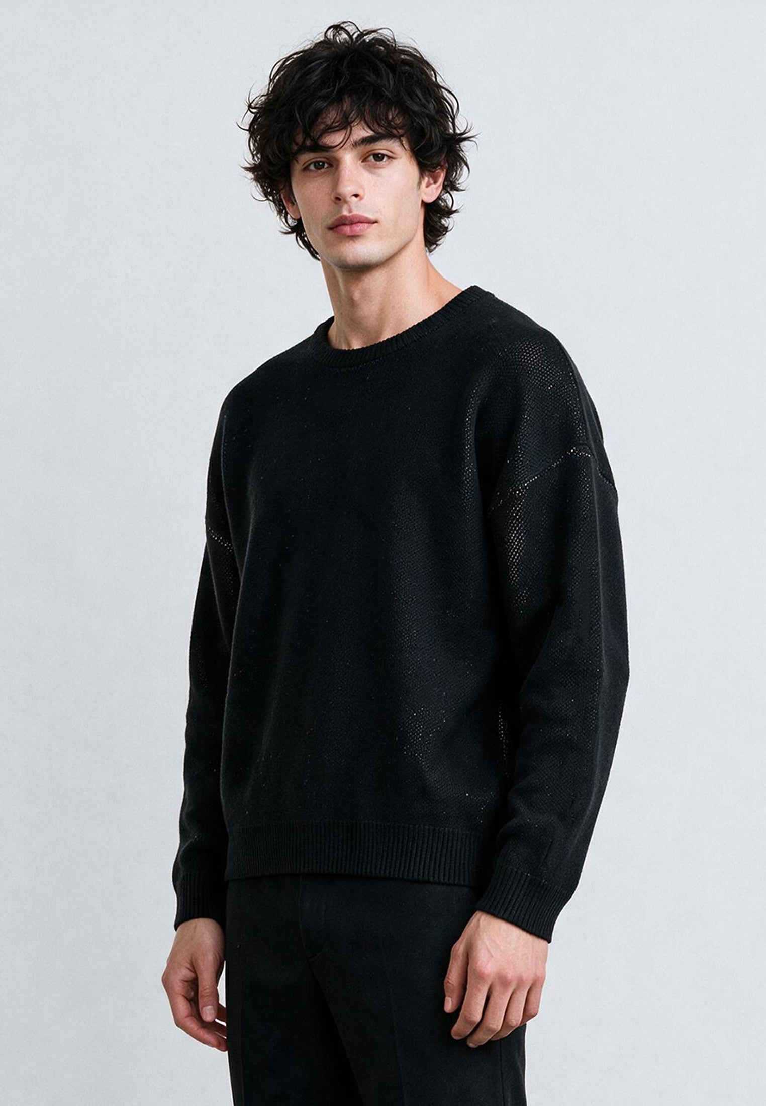 CHAOS KNIT BLACK