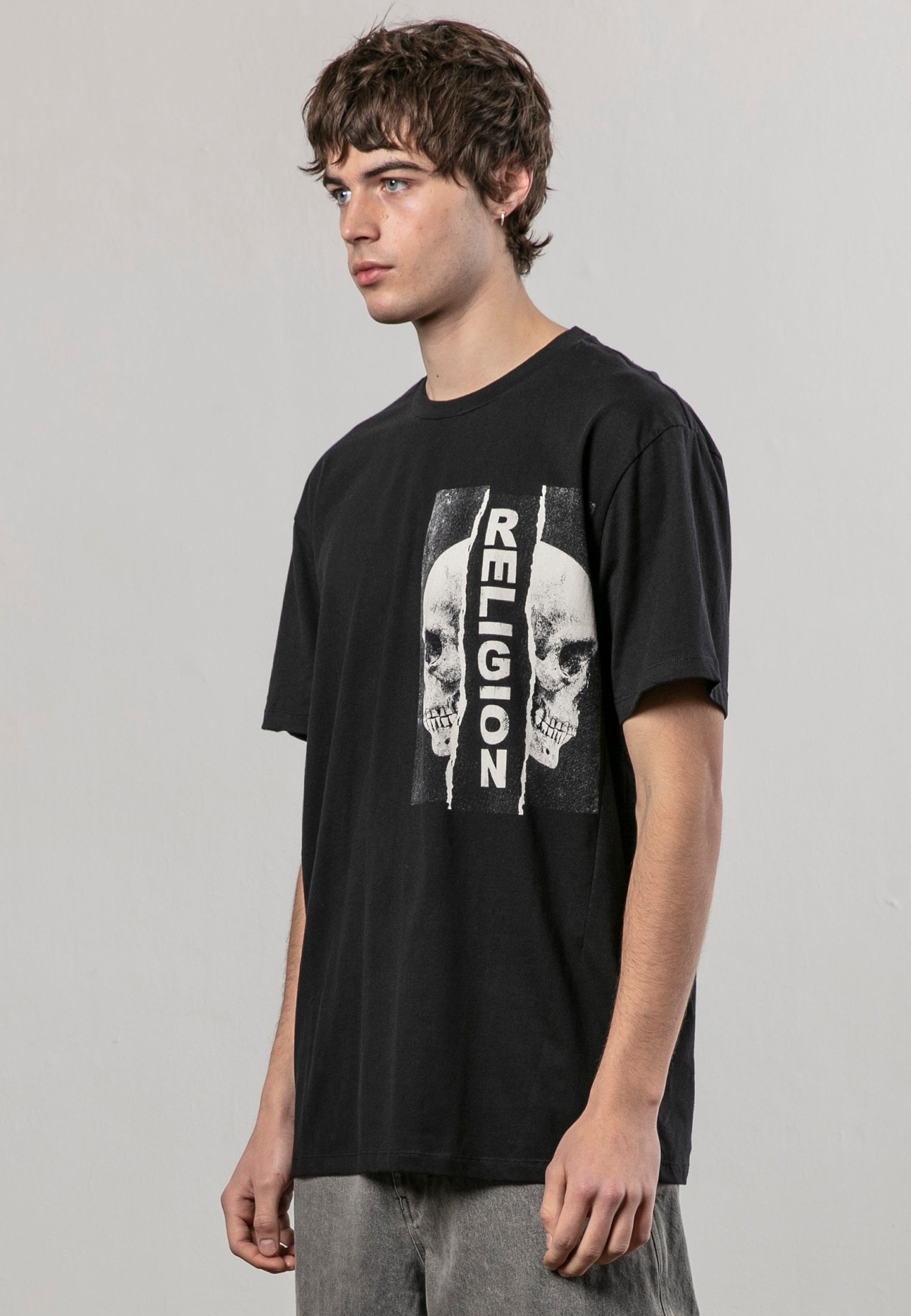RIPPED T-SHIRT BLACK