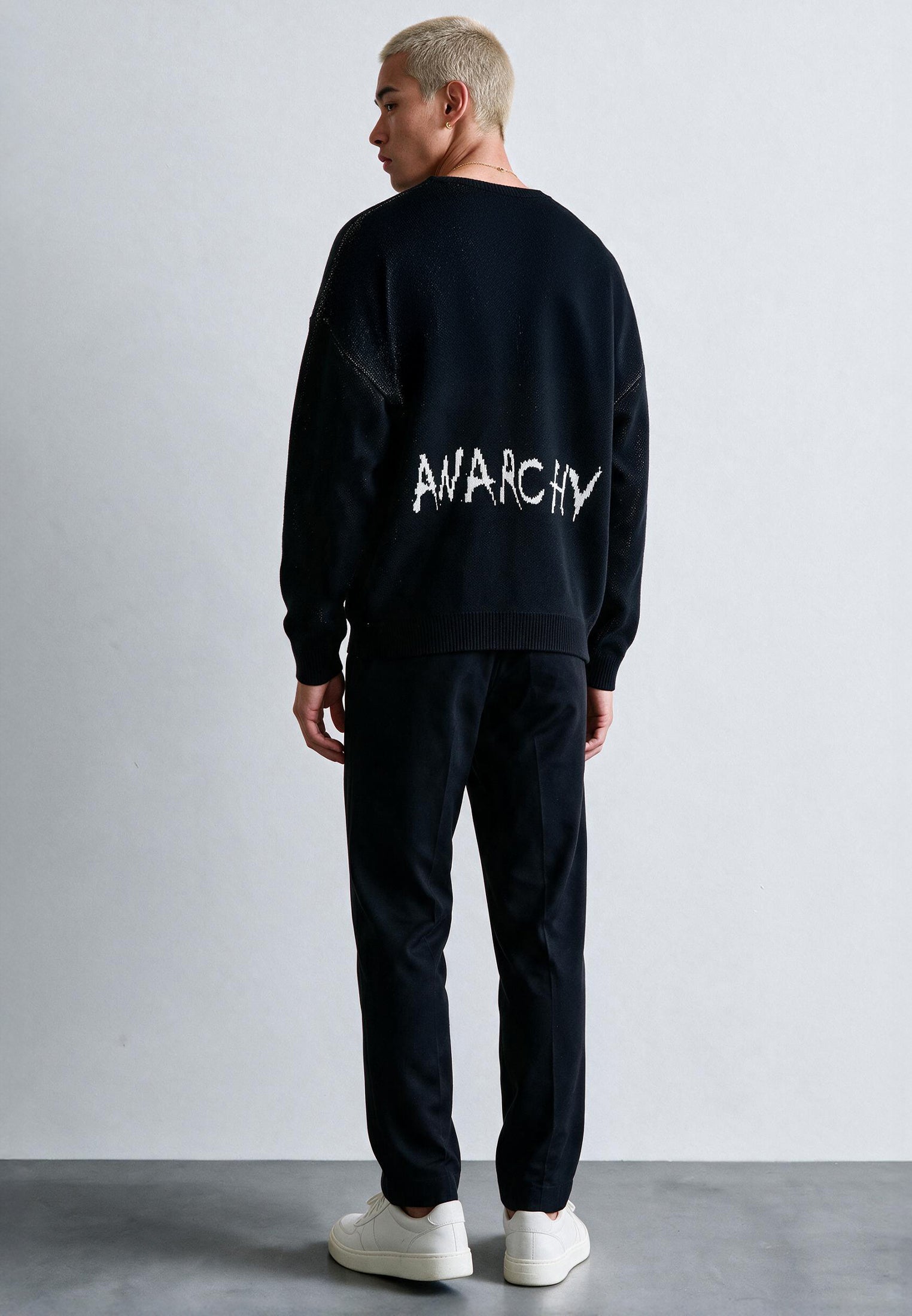 ANARCHY KNIT BLACK