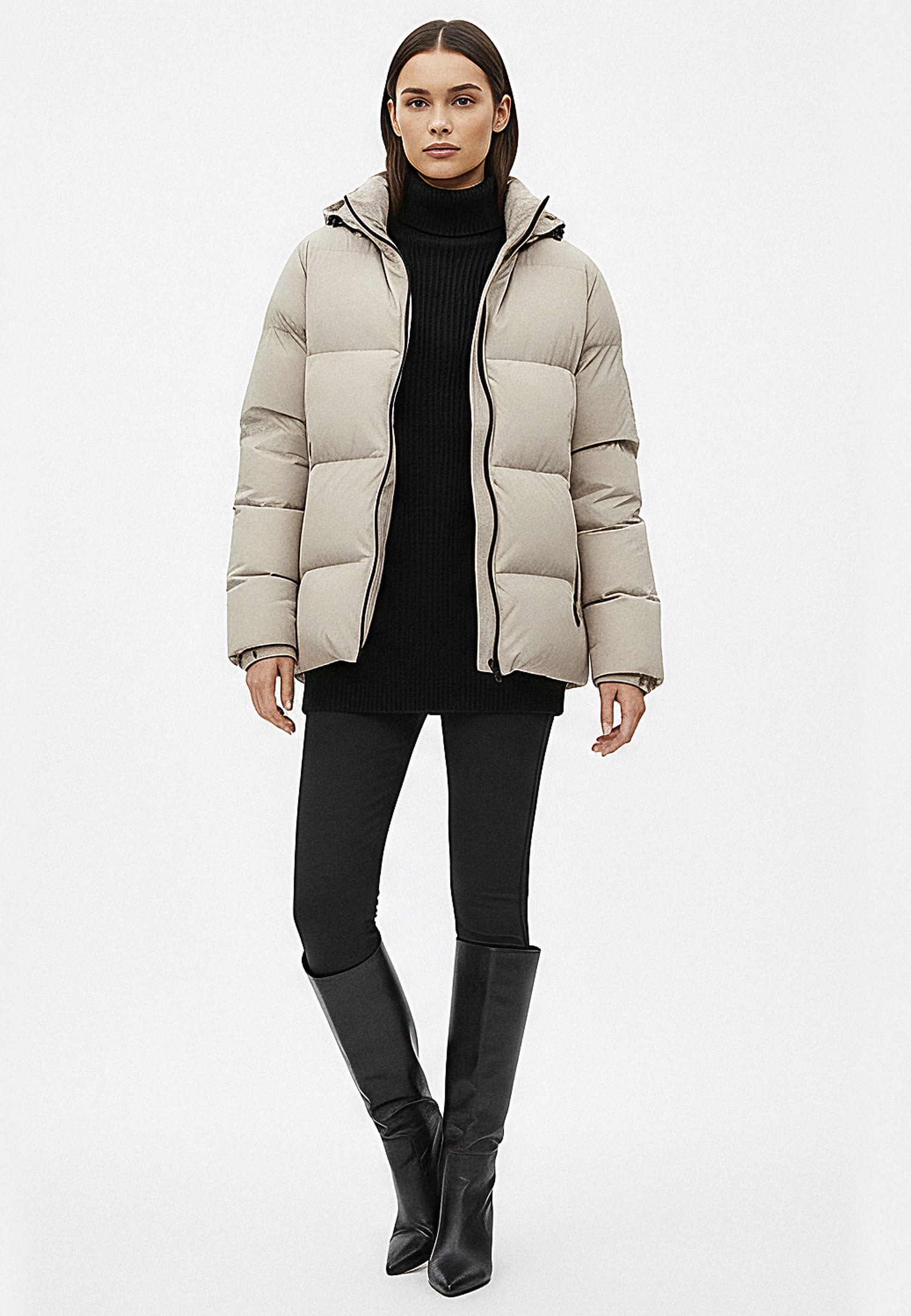 TAN PERFORMANCE PUFFER JACKET