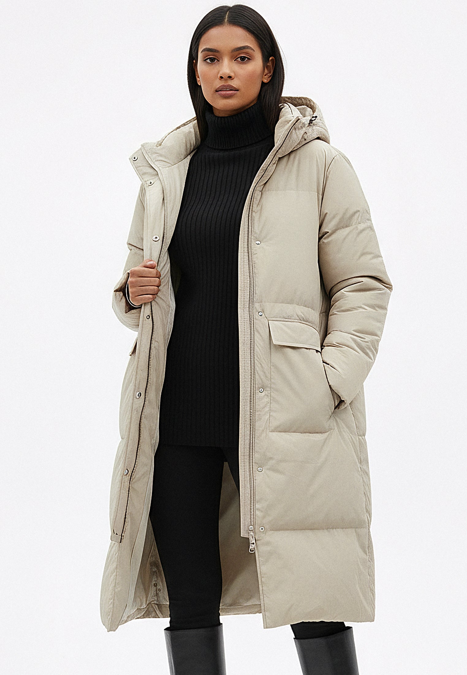 TAN VOYAGER PUFFER PARKA