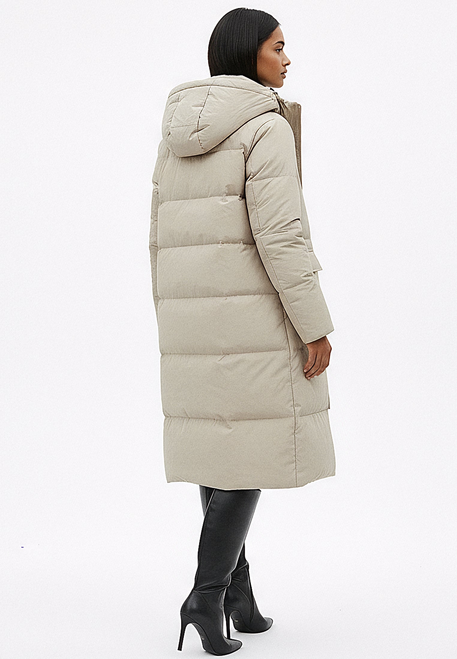 TAN VOYAGER PUFFER PARKA