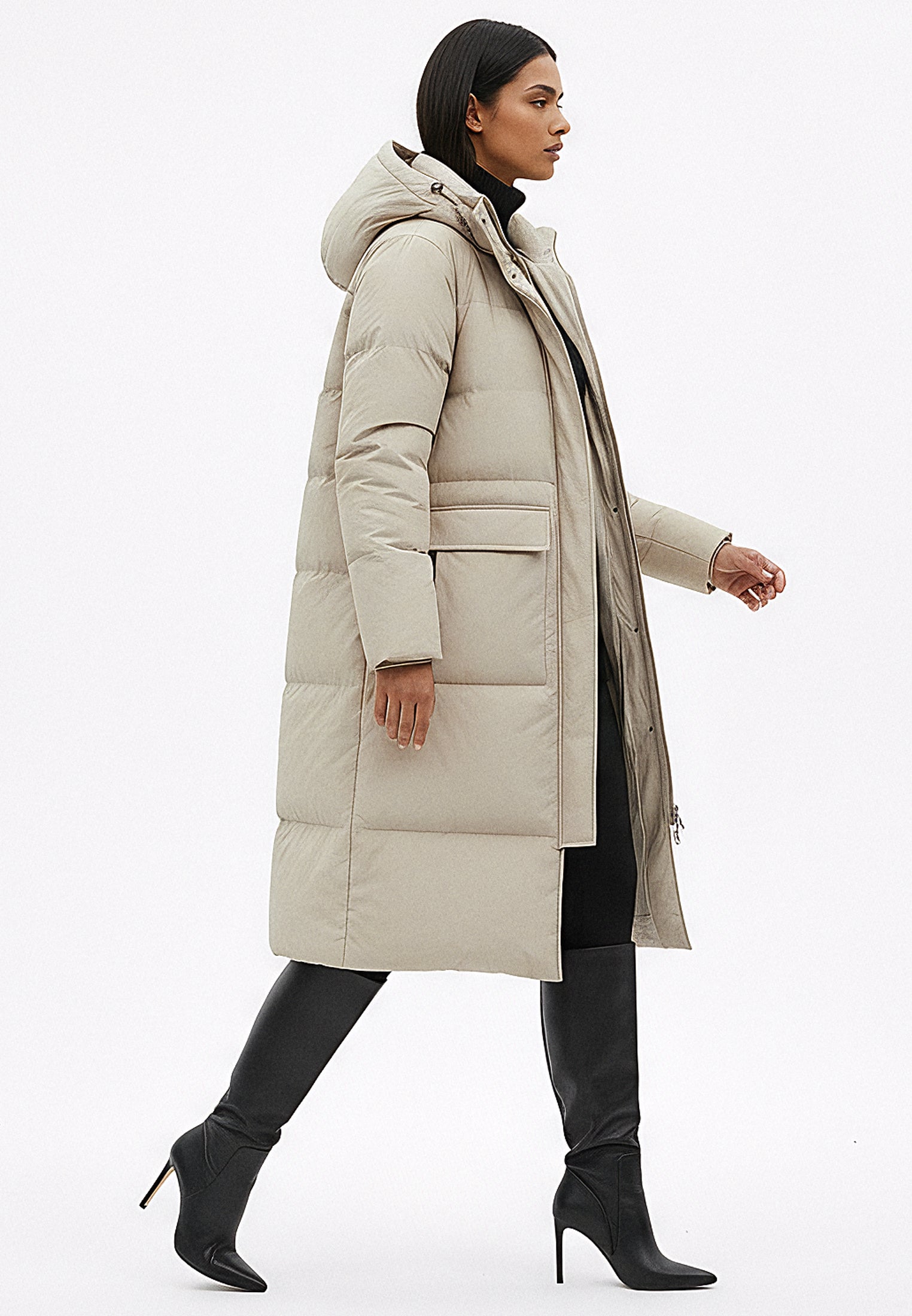 TAN VOYAGER PUFFER PARKA