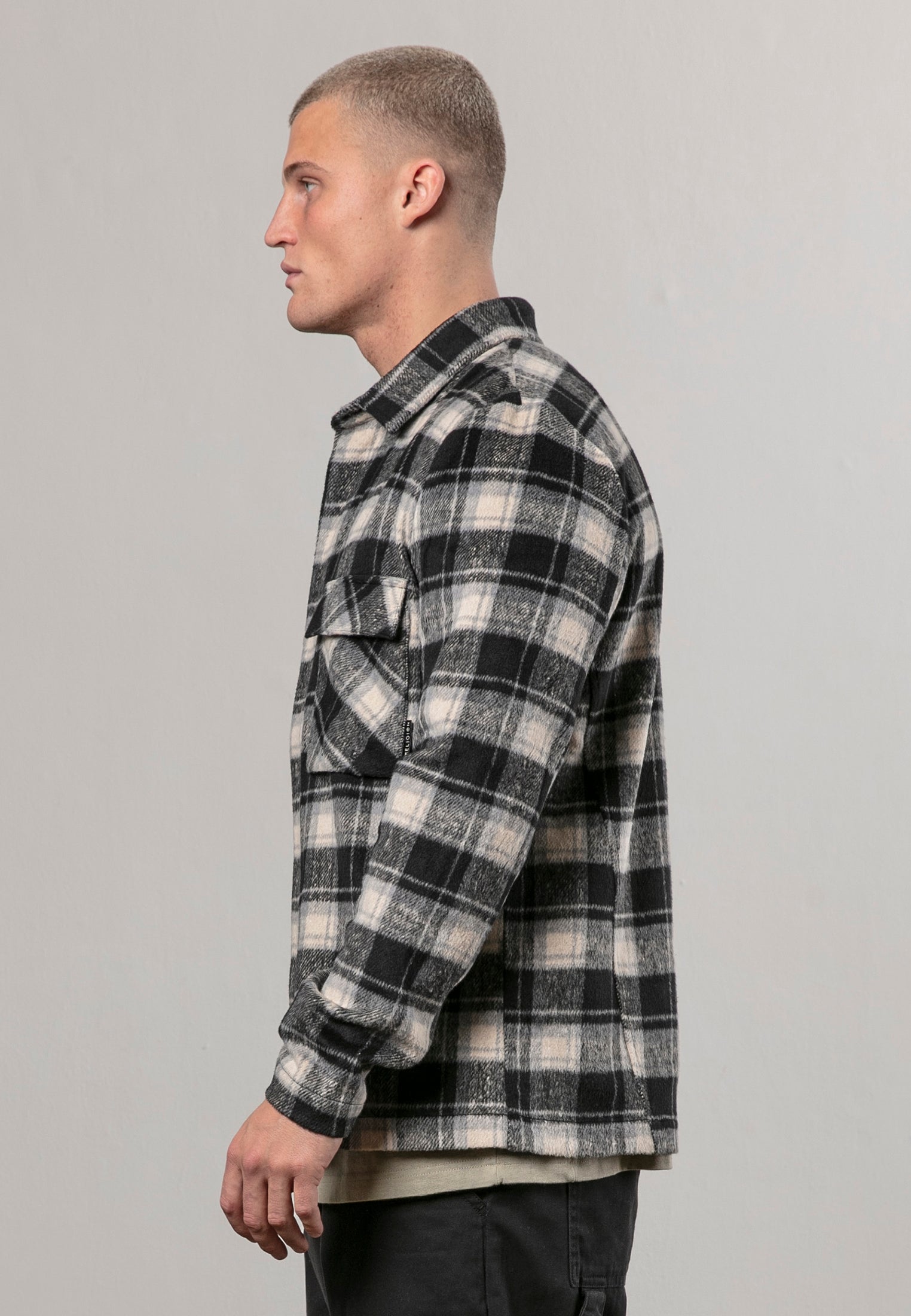 LUMBER SHIRT BLACK & OFF WHITE