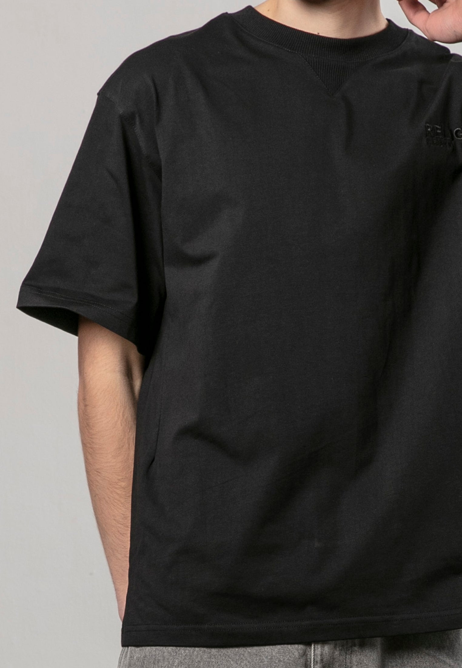 LOGO OVERSIZED T-SHIRT BLACK