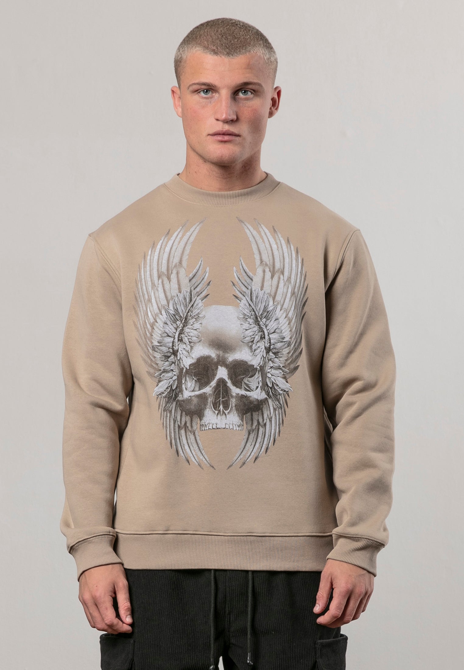 WINGS SKULL SWEAT FAWN
