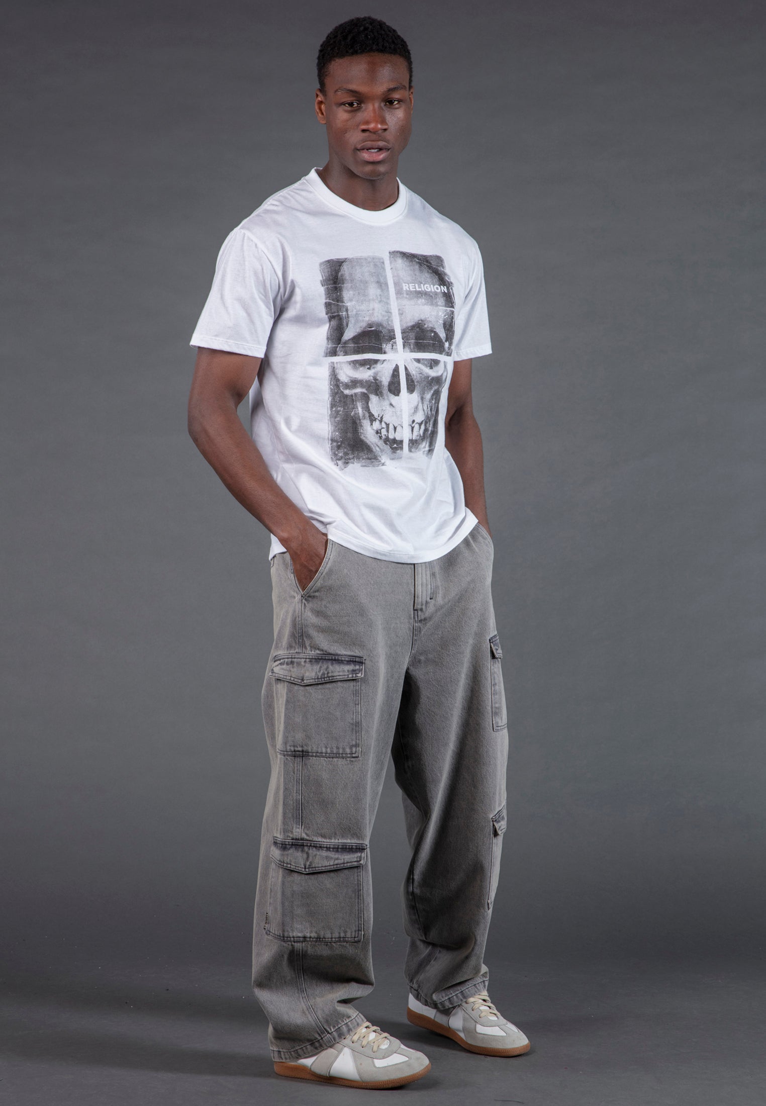 R CROSS T-SHIRT WHITE