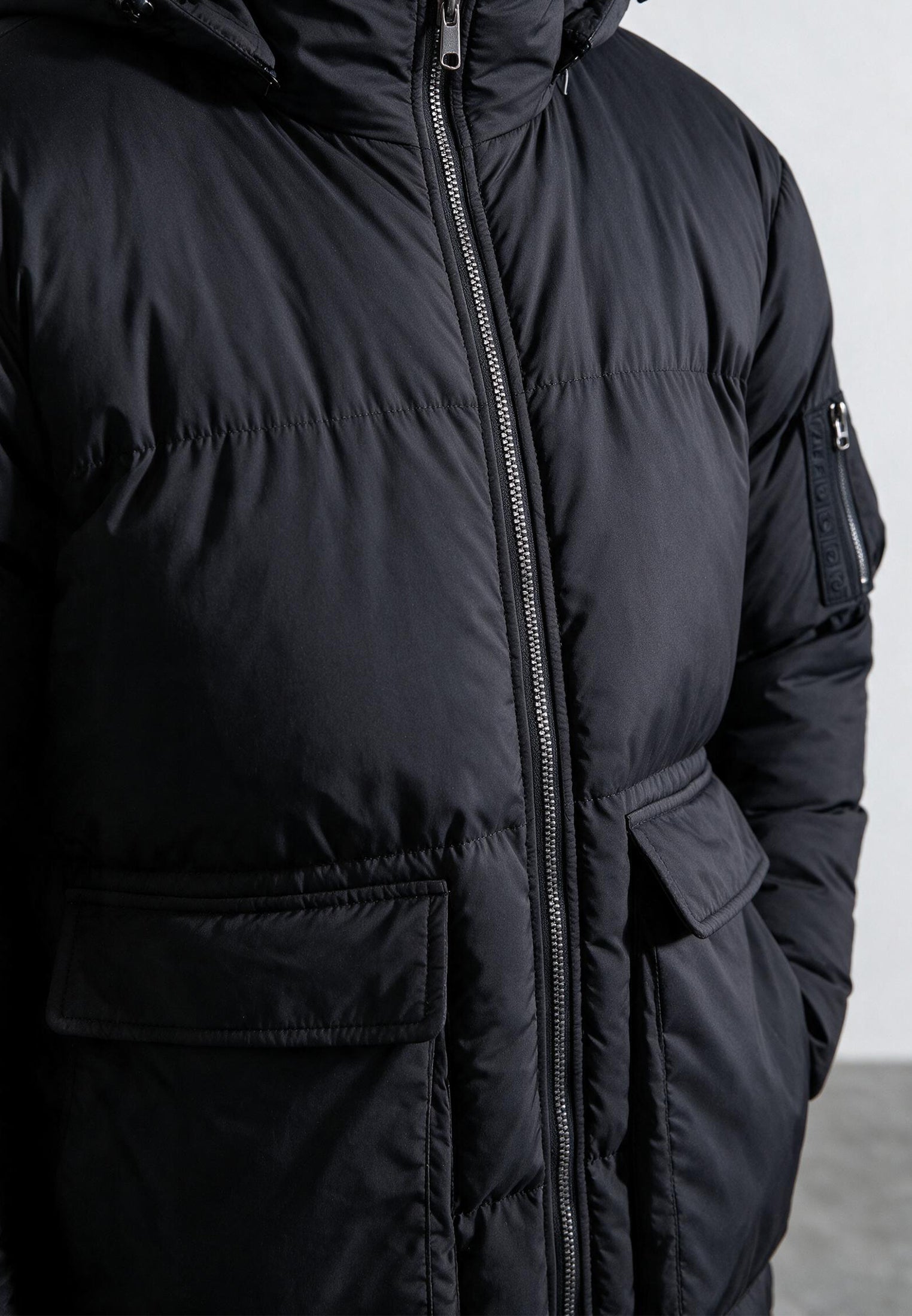 VOYAGER PARKA BLACK