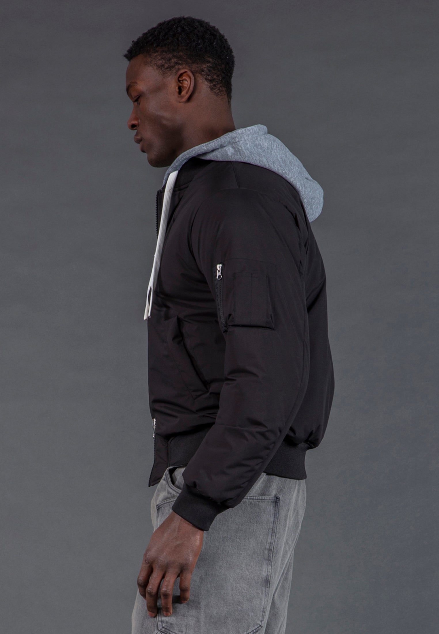 REVERSIBLE HOODED BOMBER BLACK
