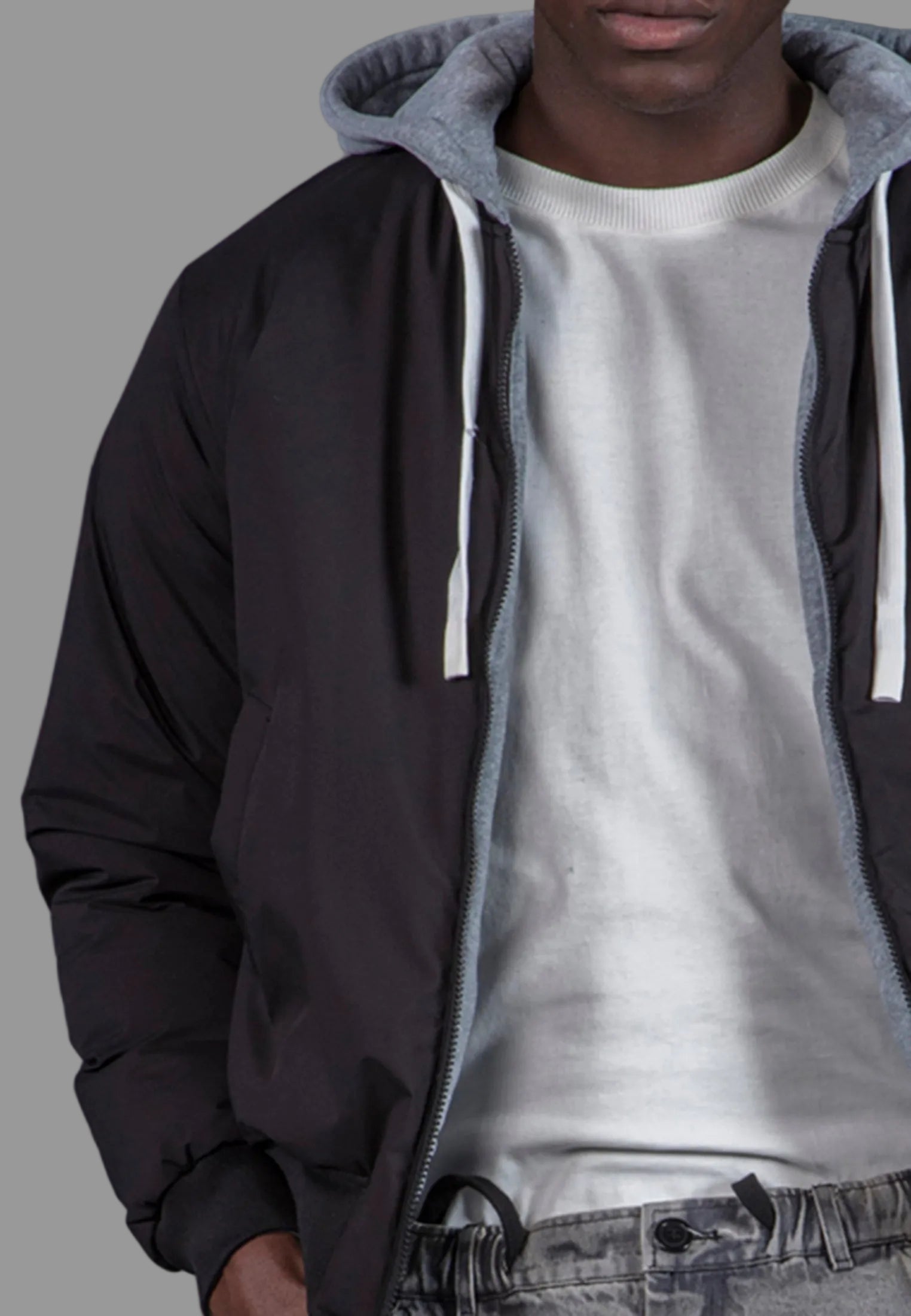 REVERSIBLE HOODED BOMBER BLACK