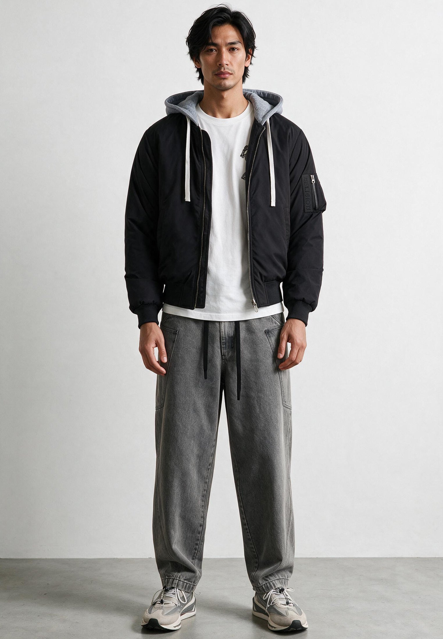 REVERSIBLE HOODED BOMBER BLACK