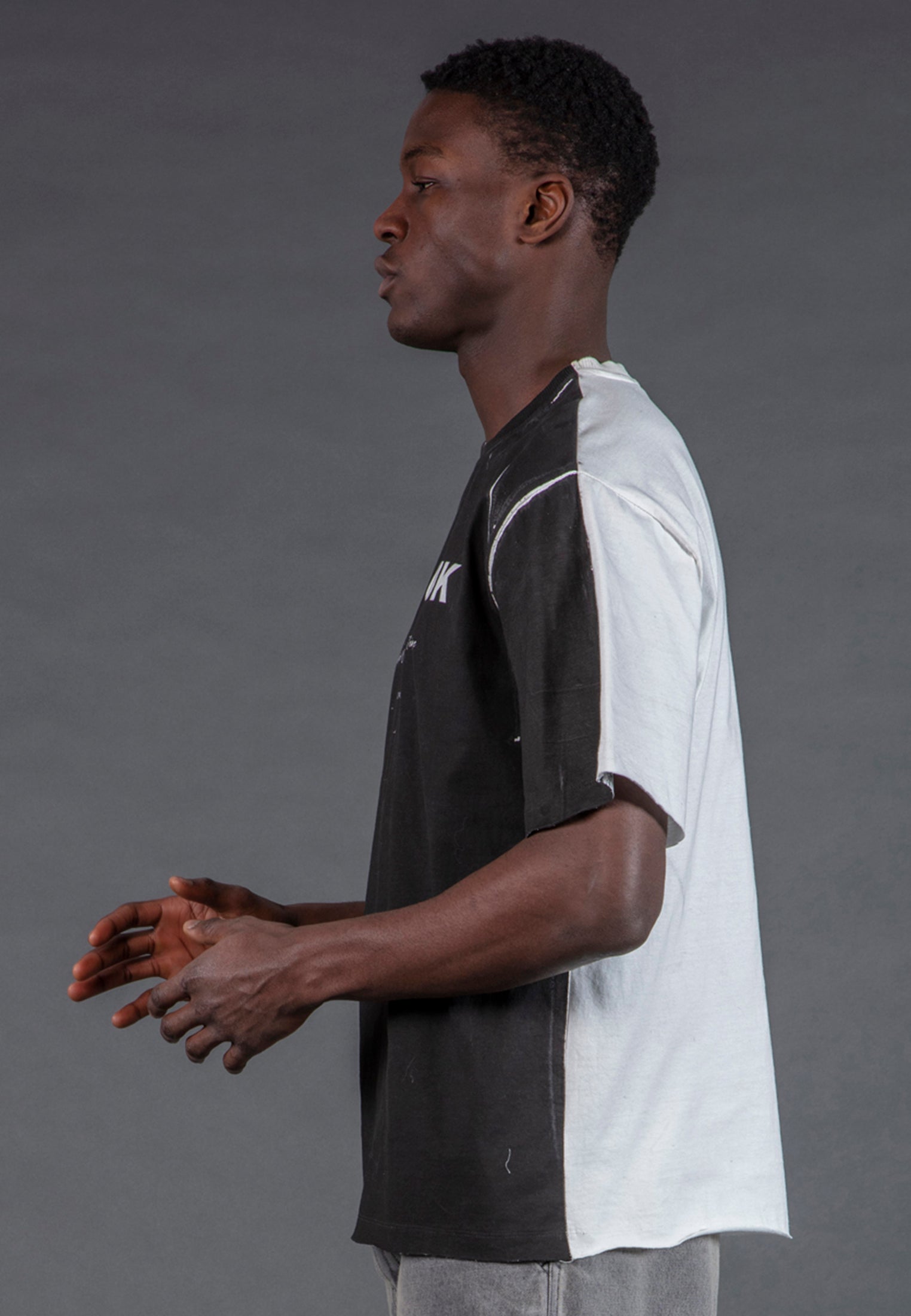 BLOCK PRINT T-SHIRT WASHED BLACK & OFF WHITE