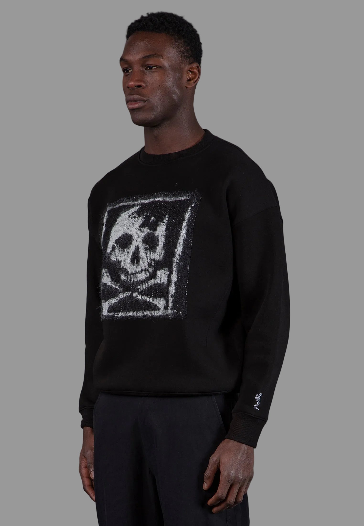 ANTARSIA SKULL SWEAT BLACK