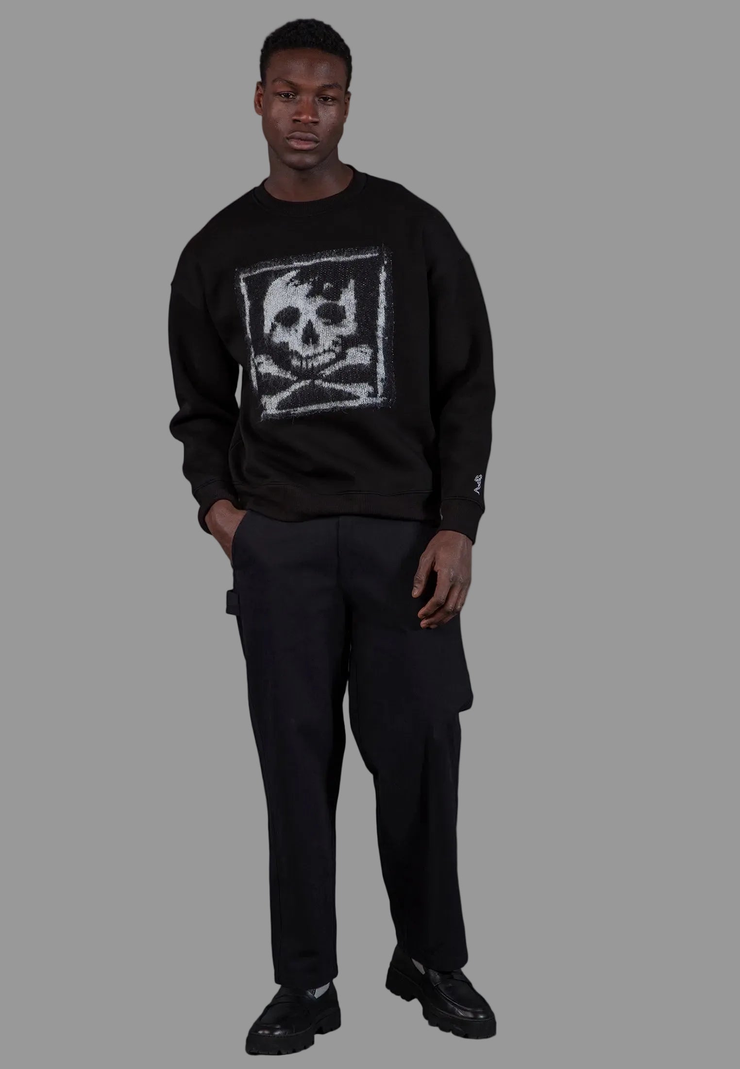 ANTARSIA SKULL SWEAT BLACK