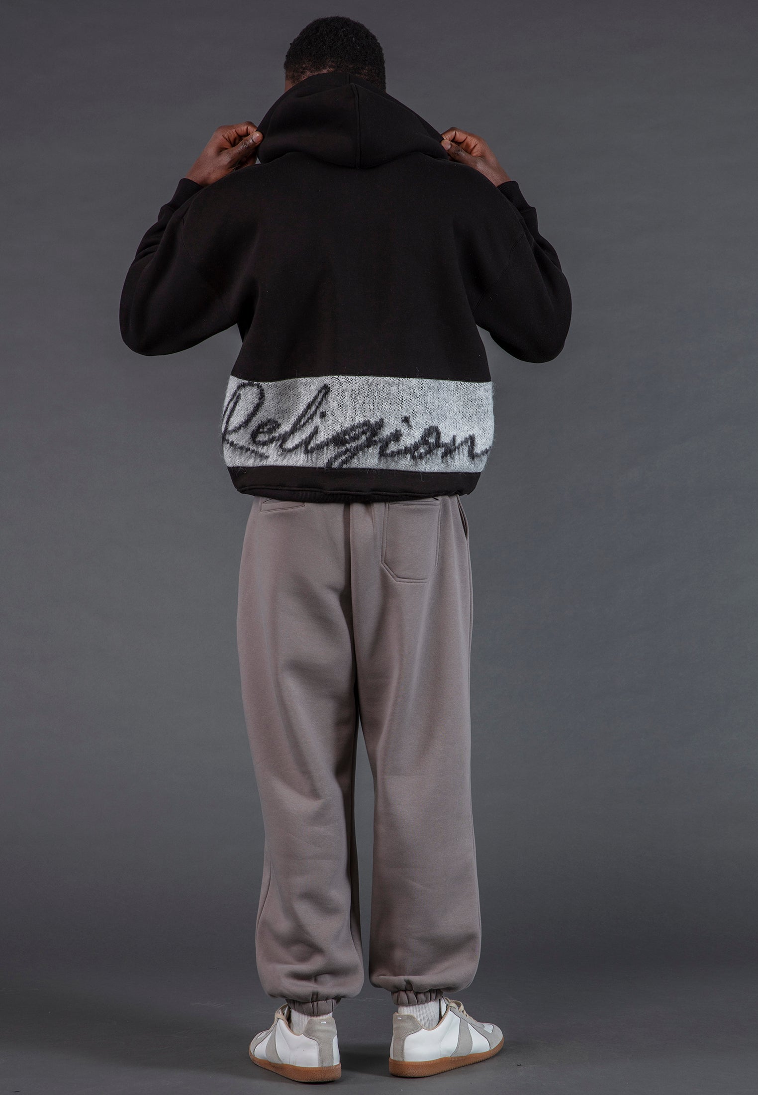 KNITTED RELIGION HOODIE BLACK