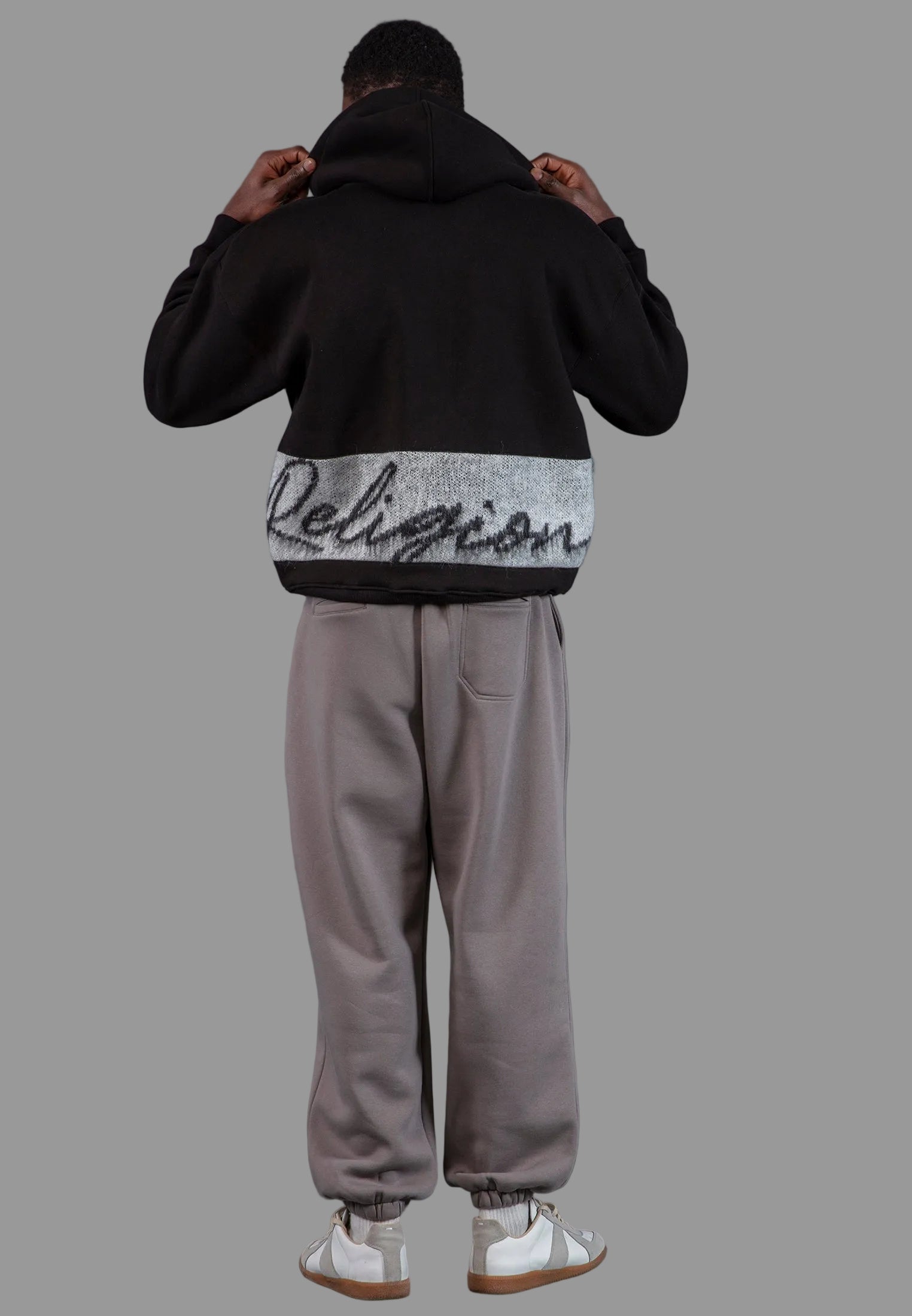 KNITTED RELIGION HOODIE BLACK