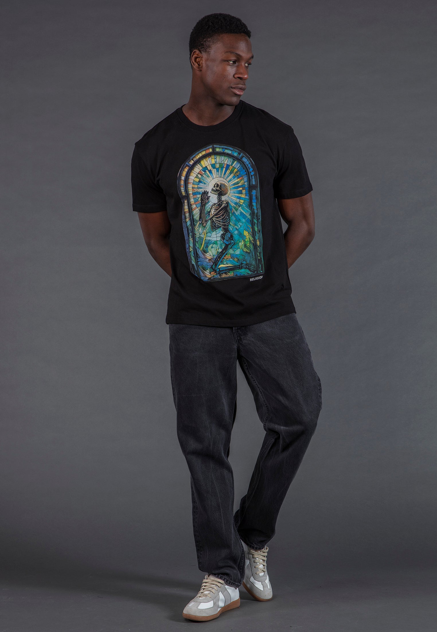 PRAYING PSYCHEDELIC T-SHIRT BLACK