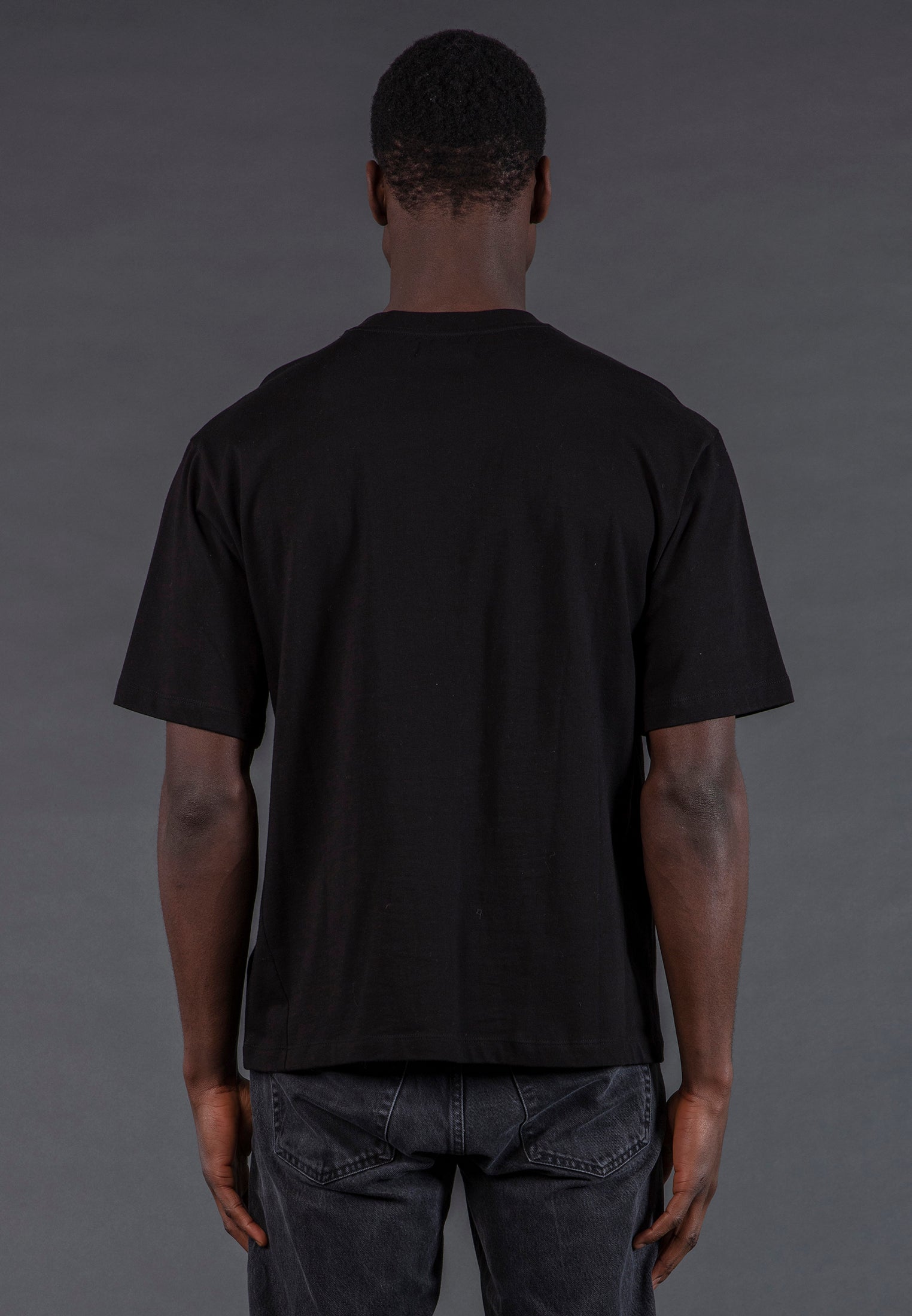 SHIELD T-SHIRT BLACK