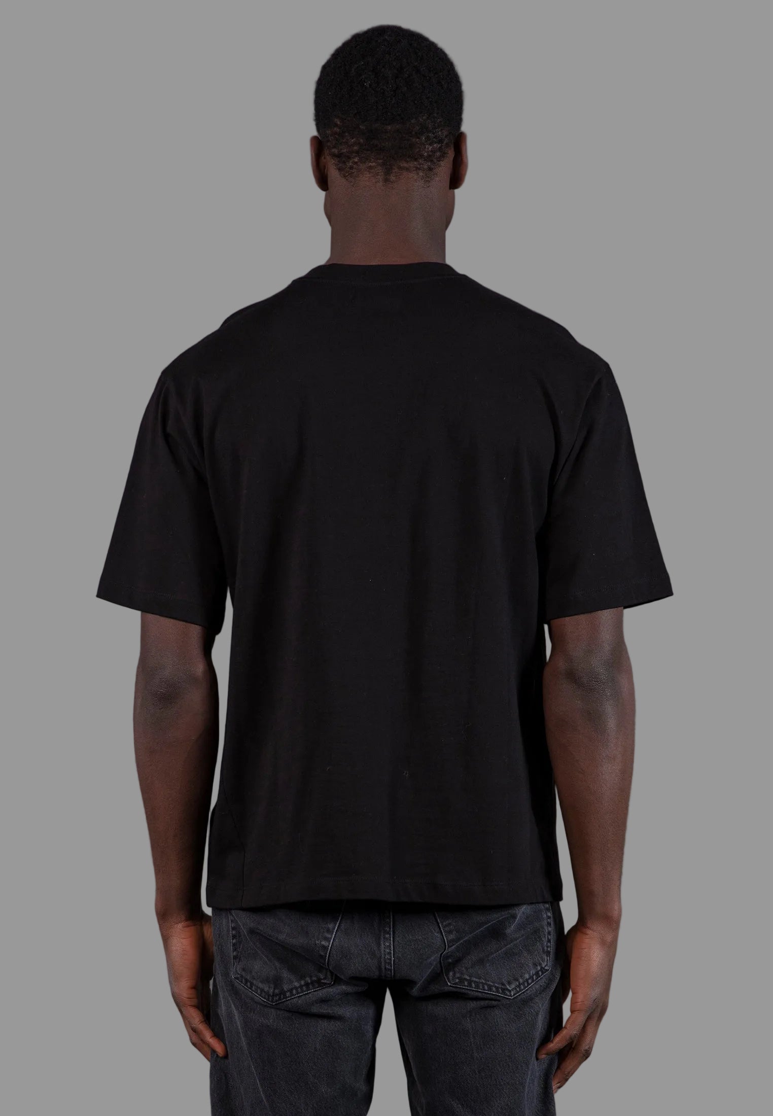 SHIELD T-SHIRT BLACK