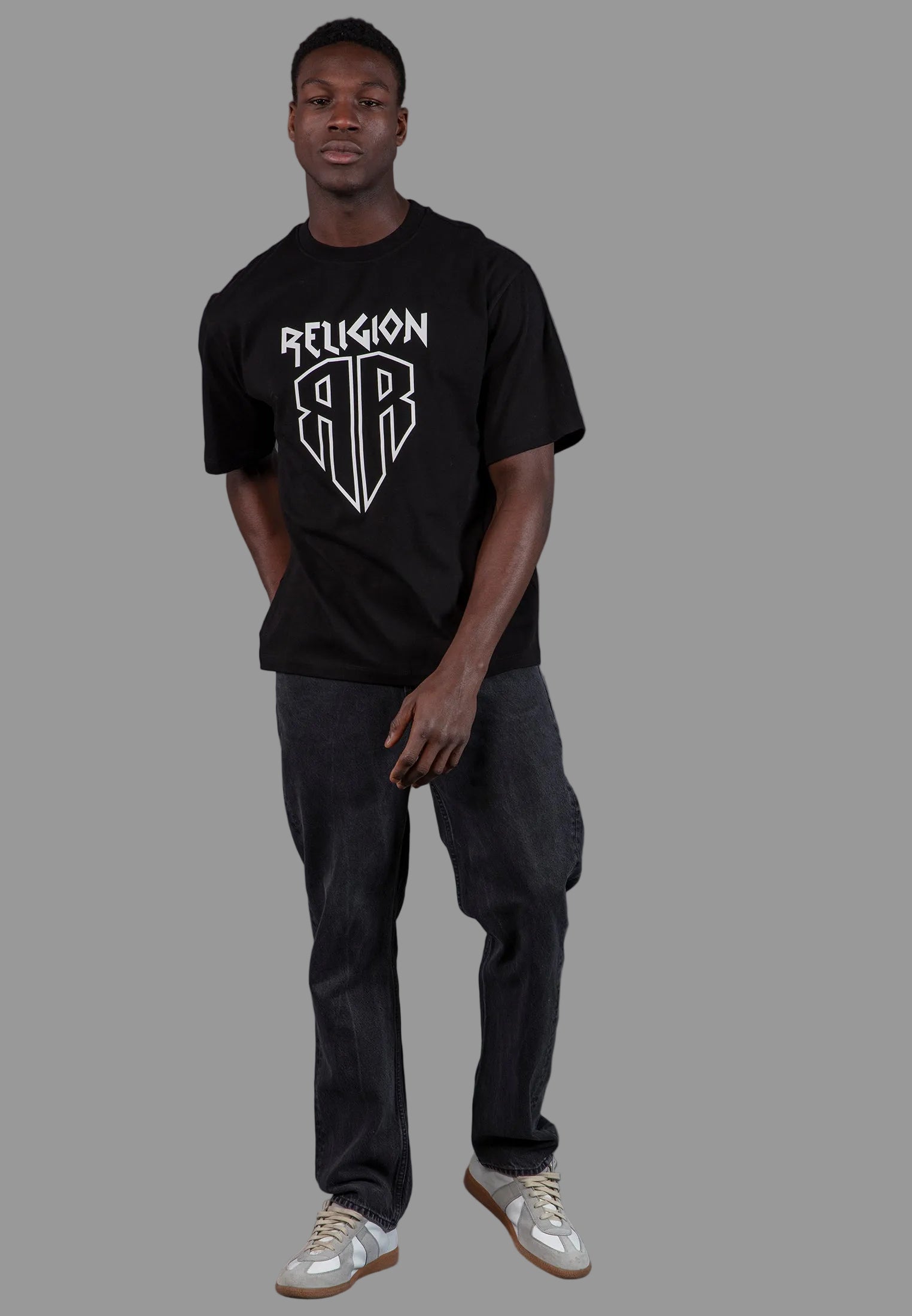 SHIELD T-SHIRT BLACK