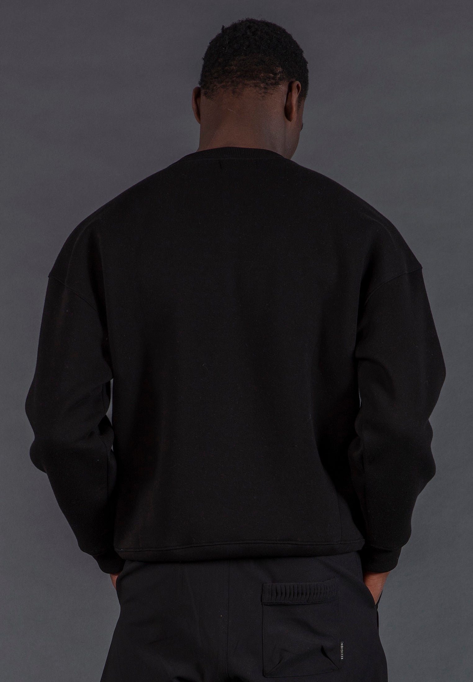 SHIELD CREW NECK SWEAT BLACK