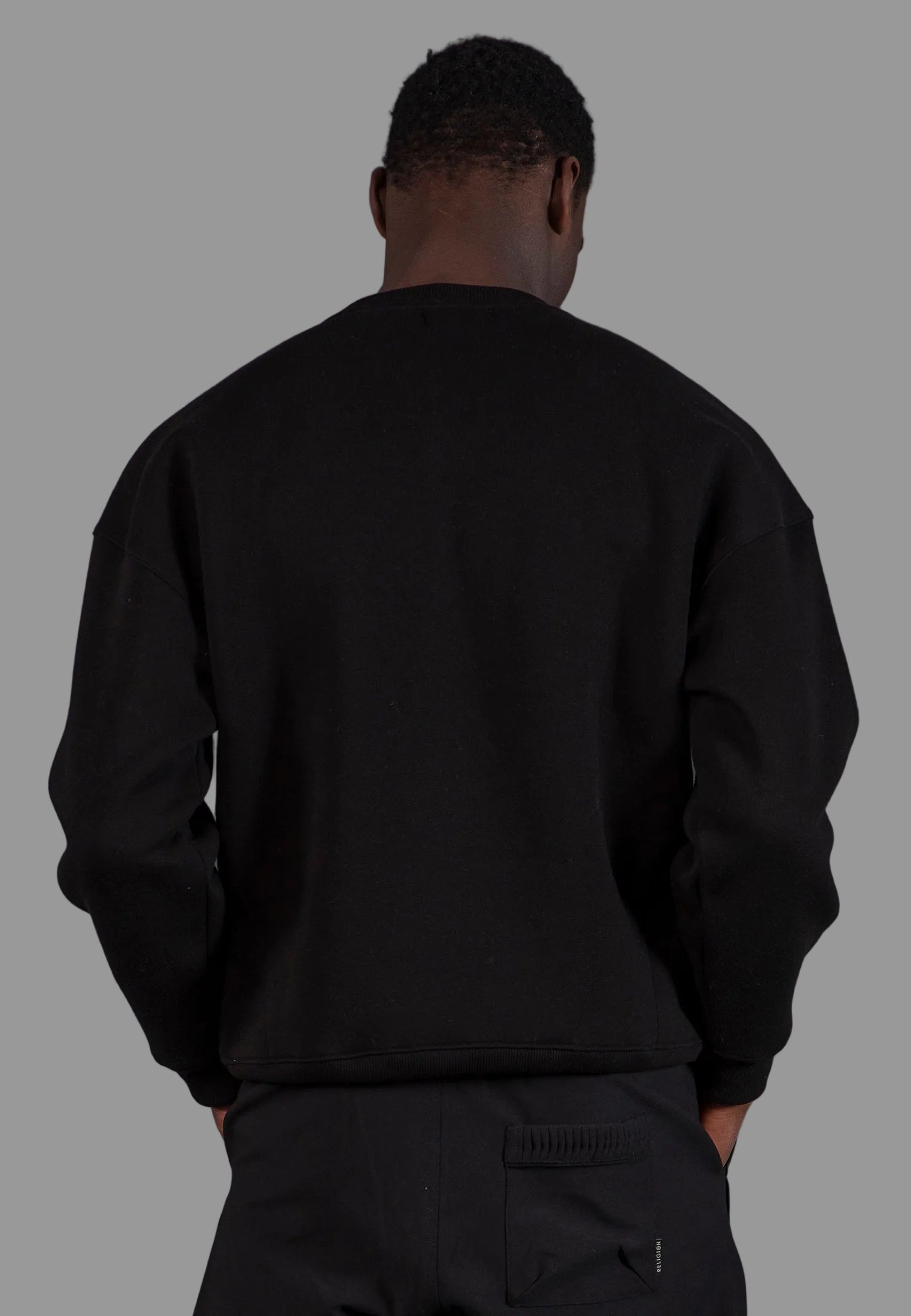 SHIELD CREW NECK SWEAT BLACK
