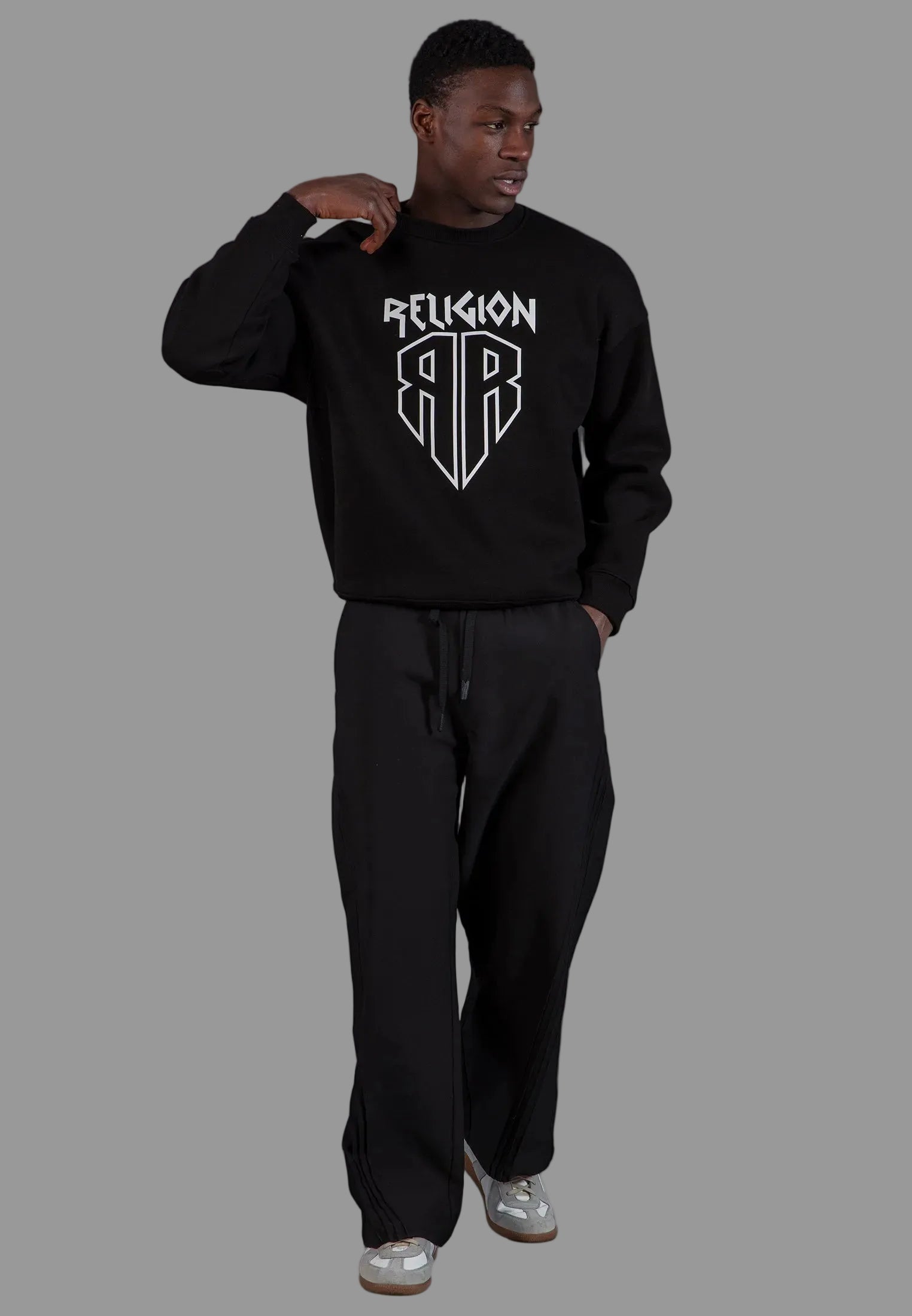 SHIELD CREW NECK SWEAT BLACK