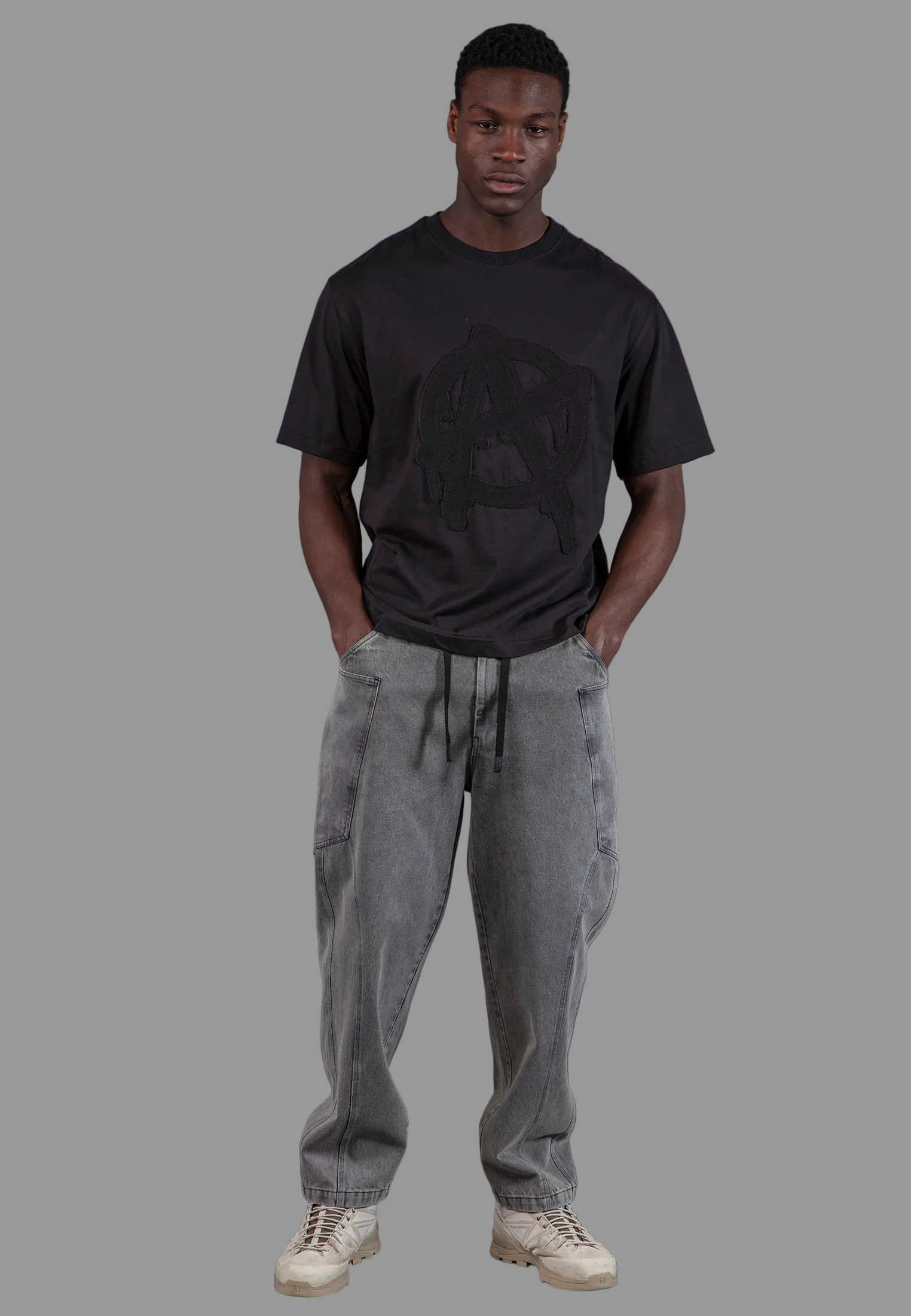 ANARCHY APPLIQUE T-SHIRT BLACK