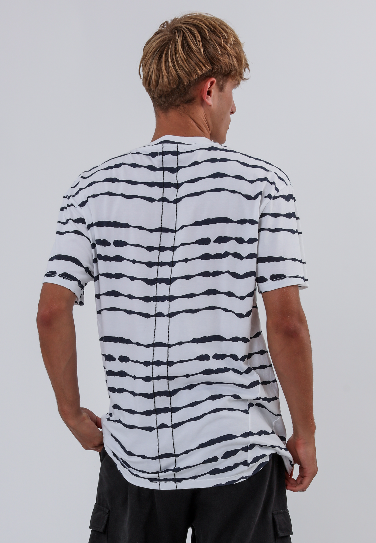 STRIPES T-SHIRT WHITE & BLACK