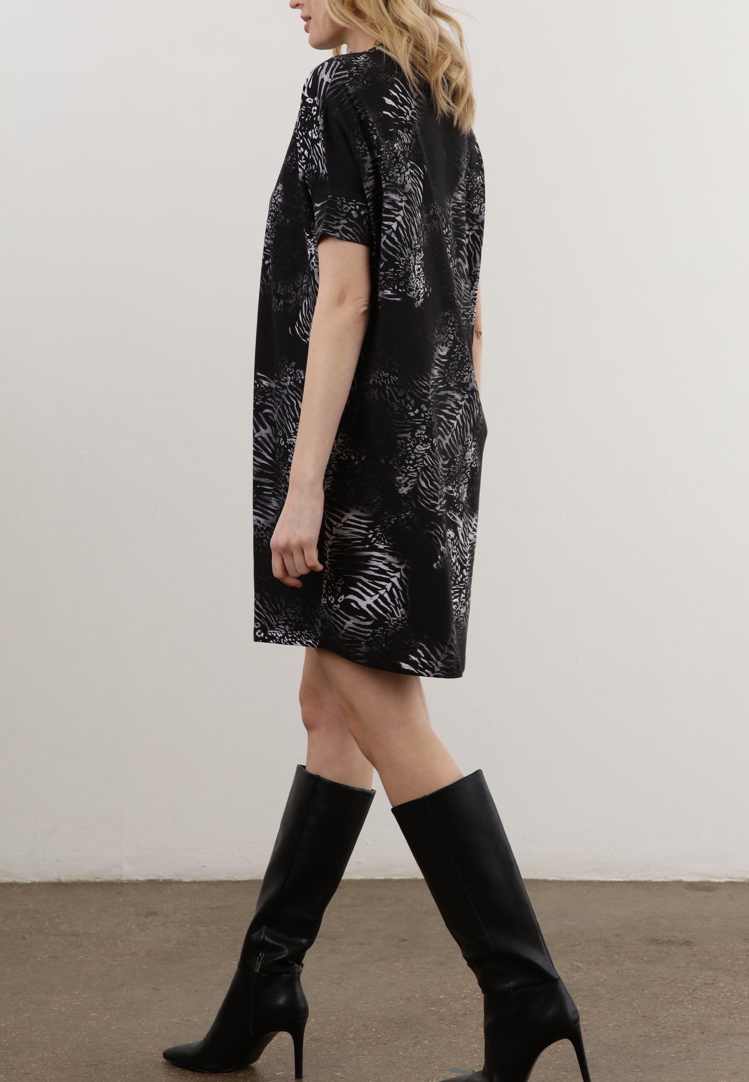STROKE DRESS FERAL