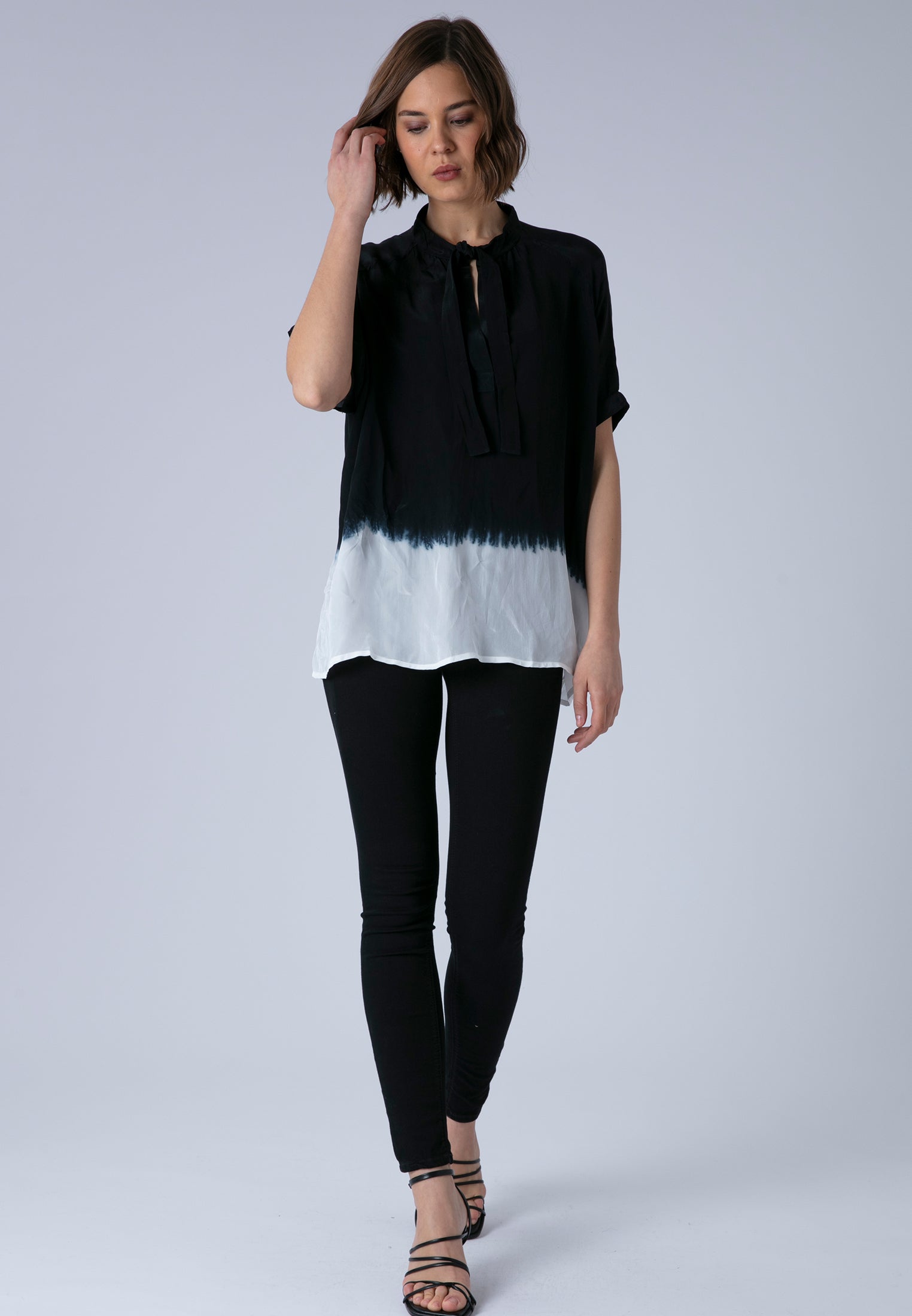 POWER TOP BLACK & WHITE