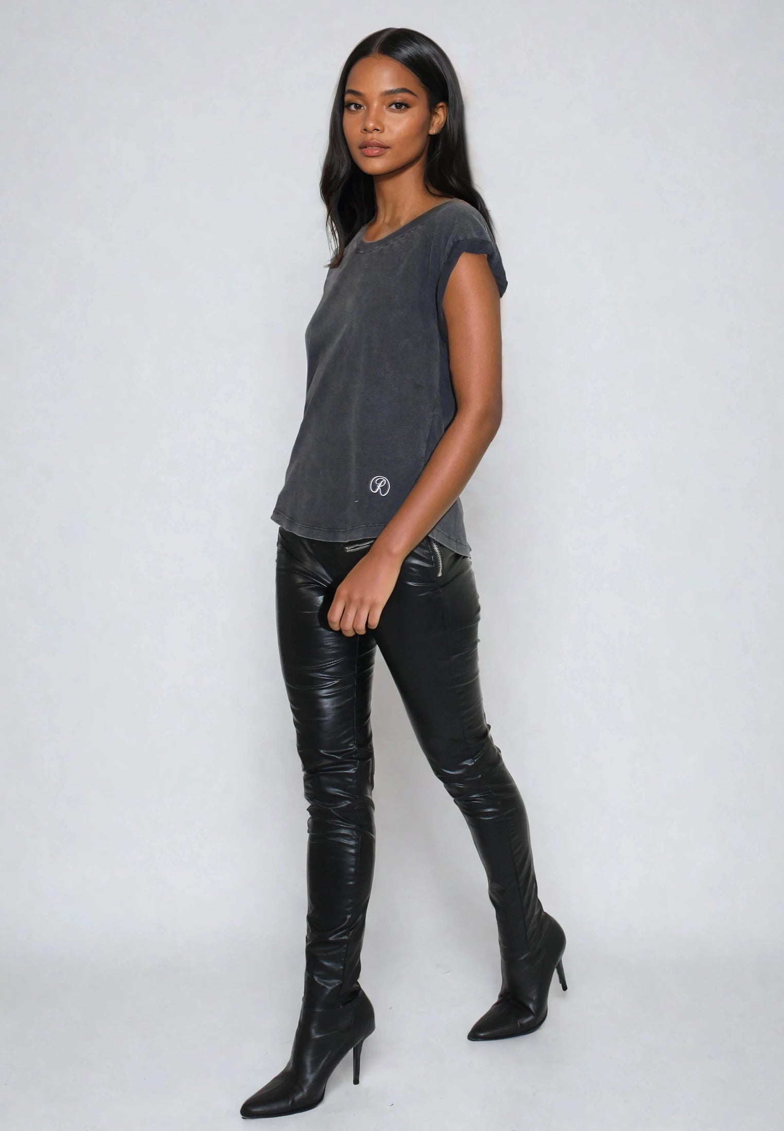 ROLLED CAP SLEEVE VINTAGE BLACK