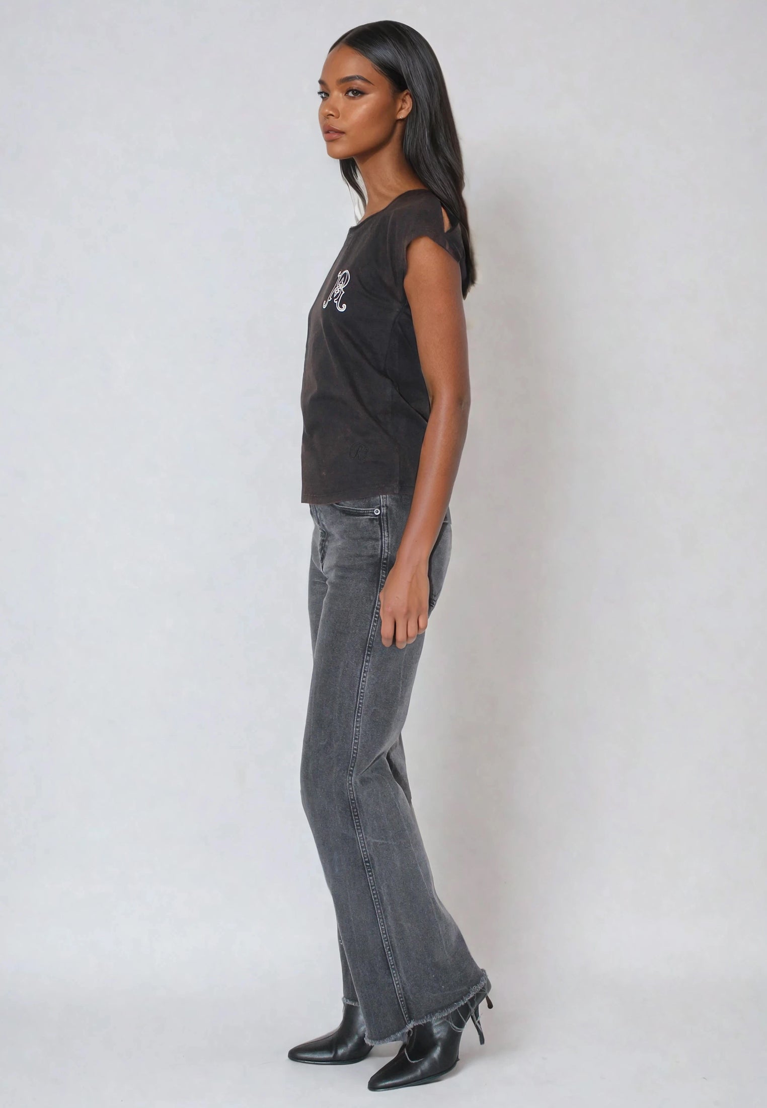 SPLIT SHOULDER T-SHIRT CHOCOLATE RUST