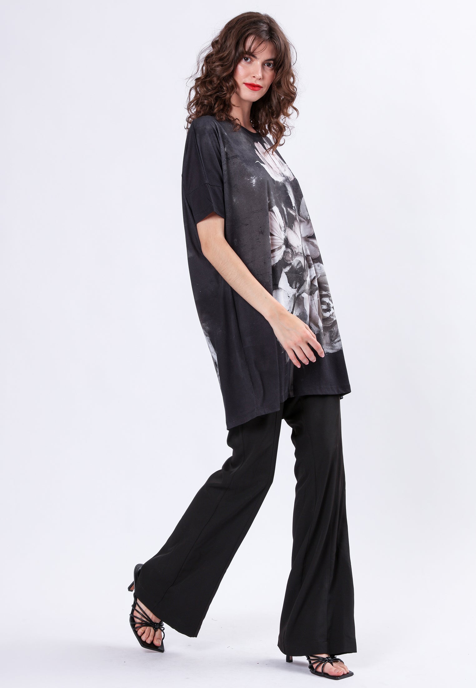 CLOAK DRESS WILD NIGHT