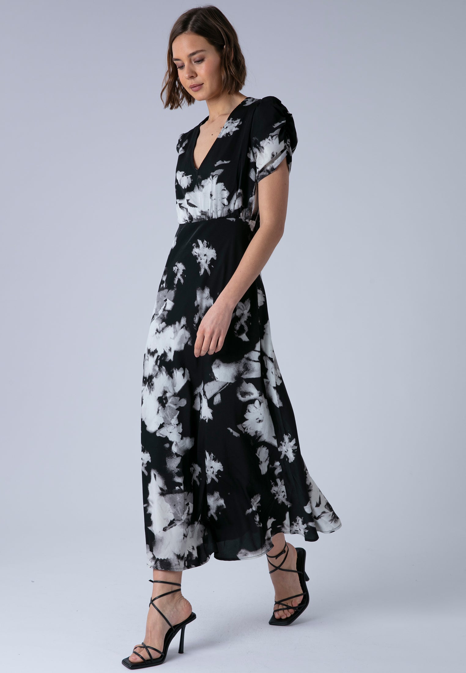 ISABEL TEA DRESS BLOSSOM