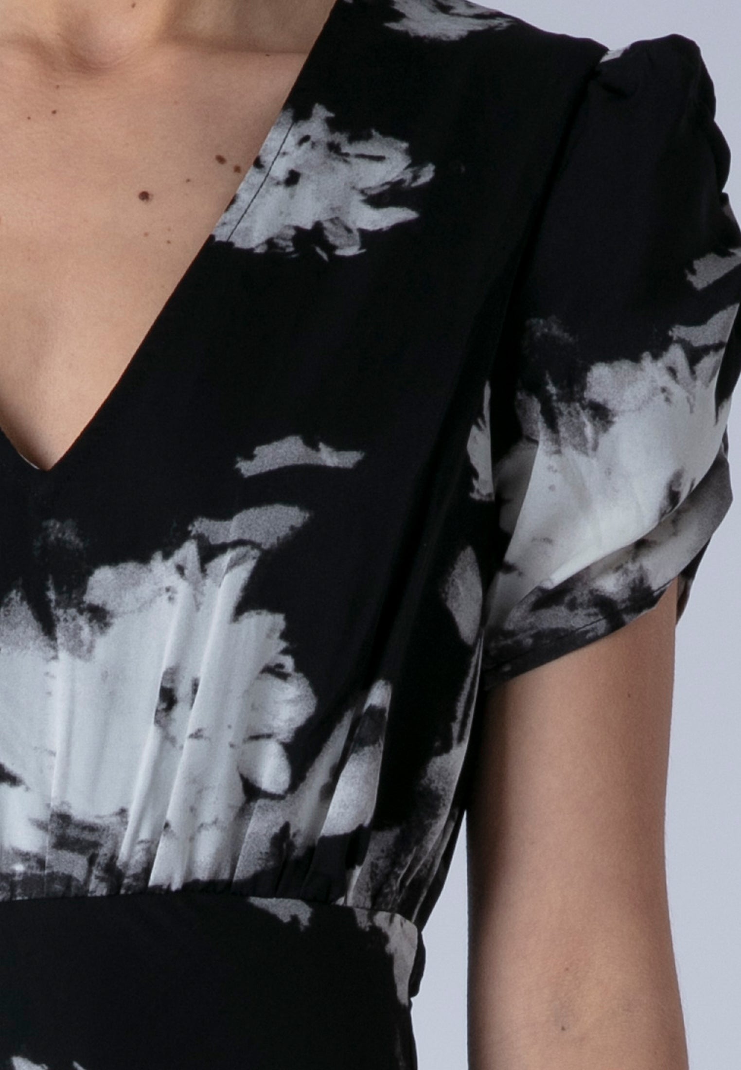 ISABEL TEA DRESS BLOSSOM