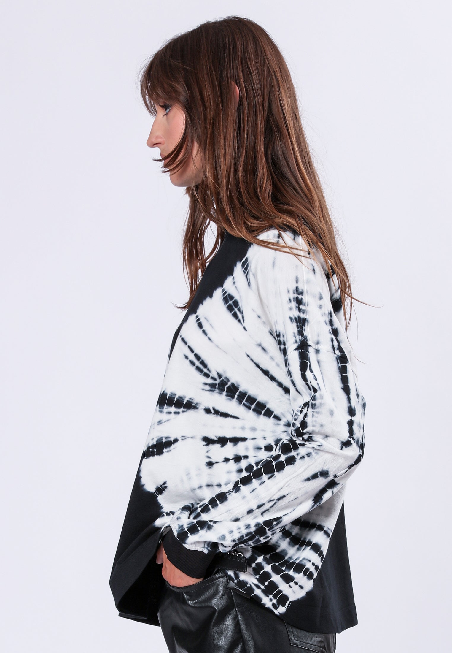 JADE SWEAT TIE DYE BLACK