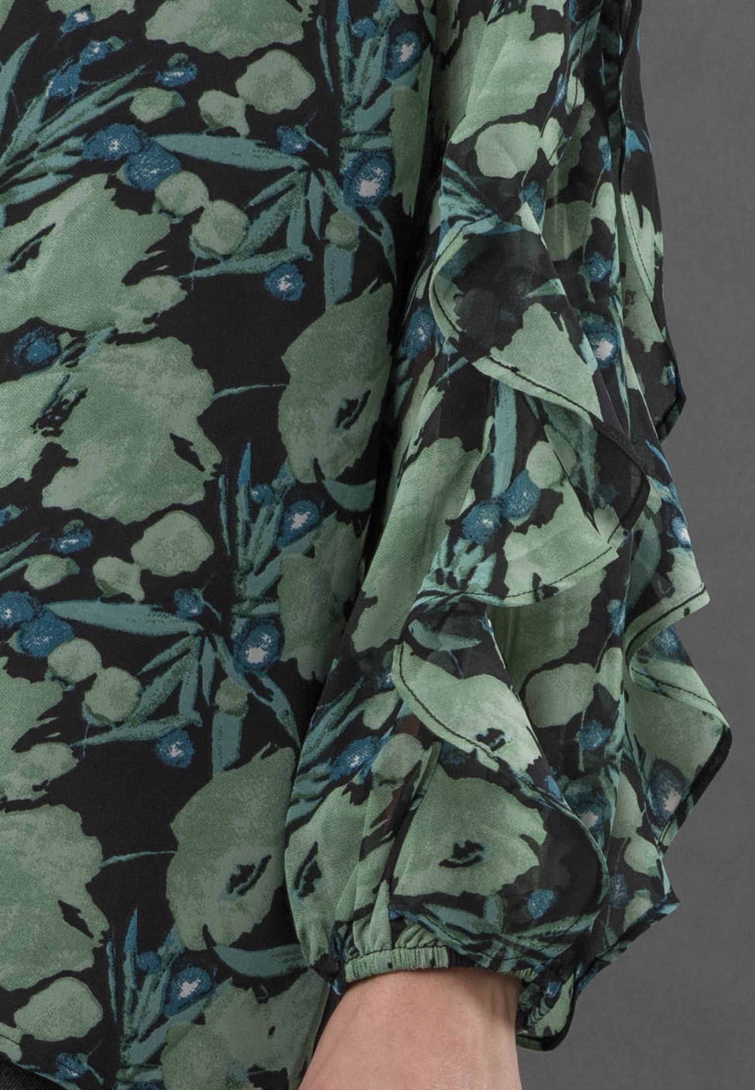 SOLSTICE TOP PRIME GREEN