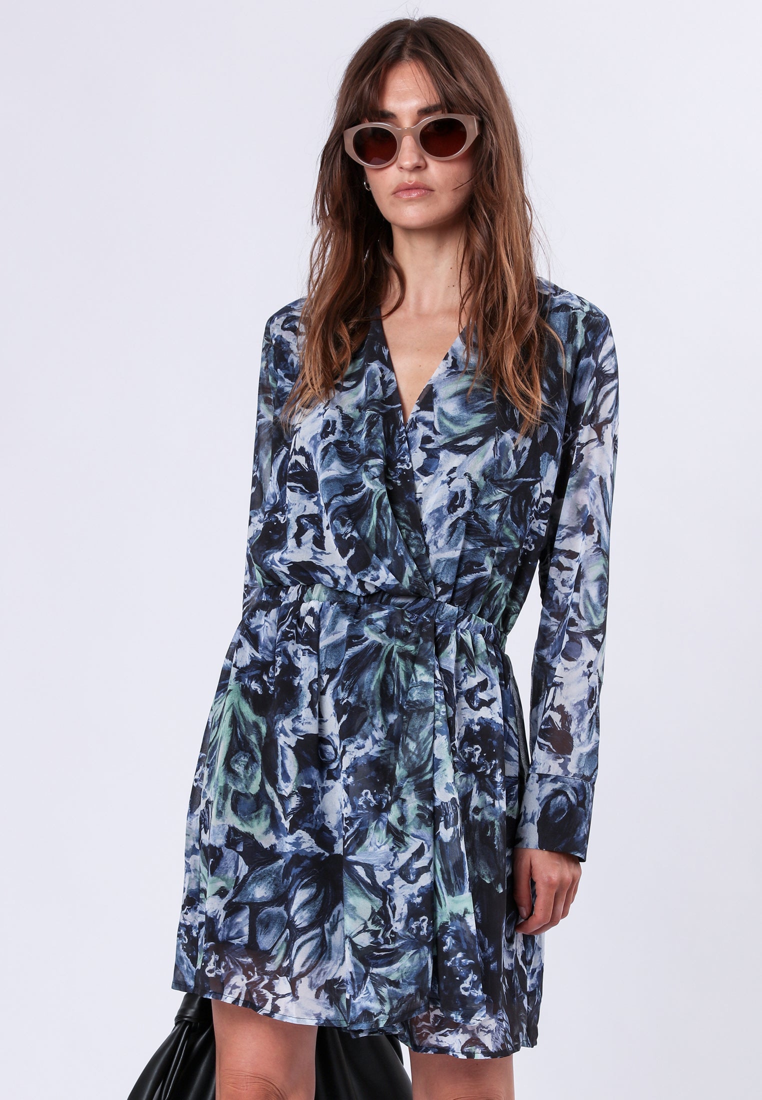 INDIUM DRESS METAPHORIC