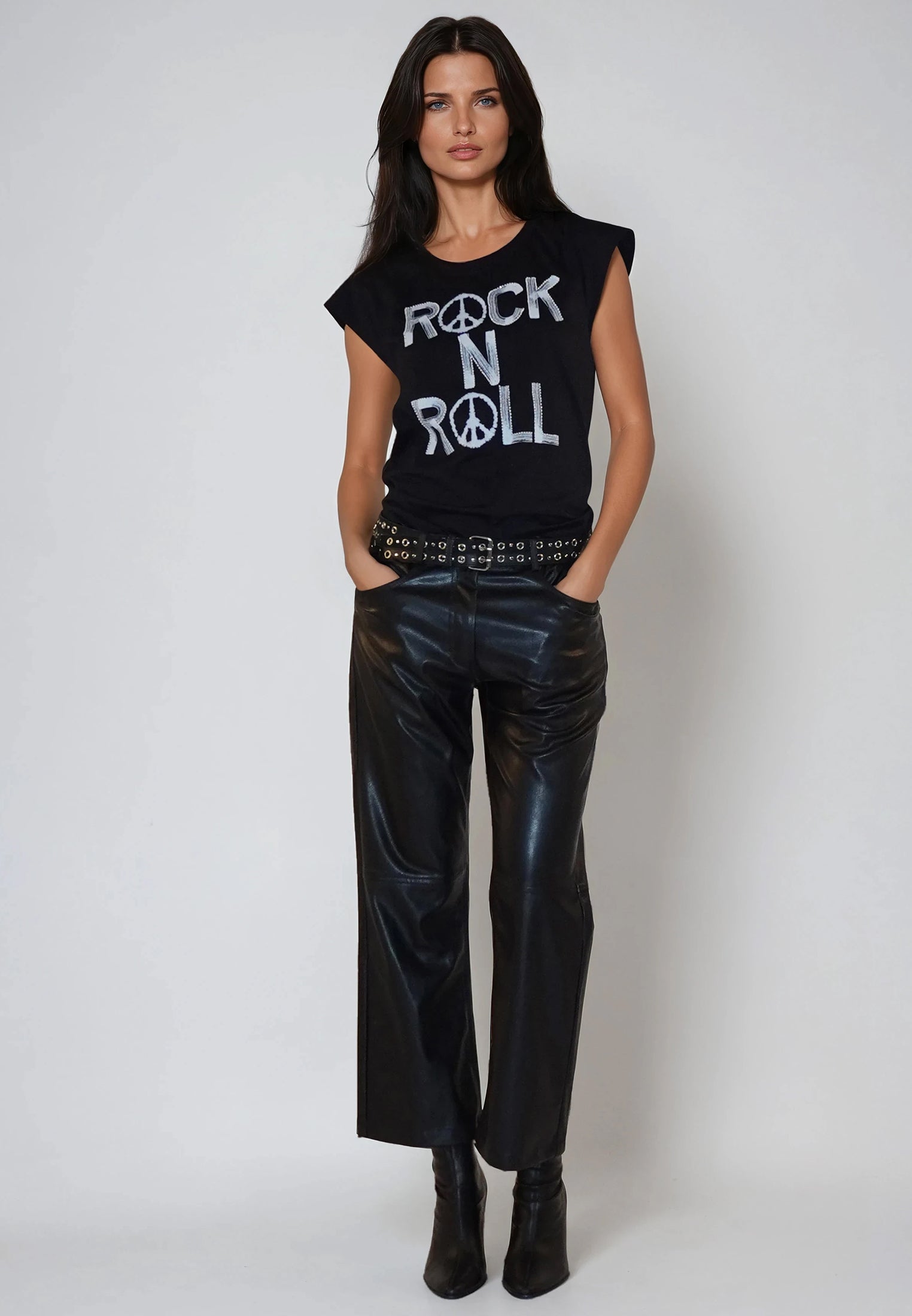 DEVOTION T-SHIRT BLACK