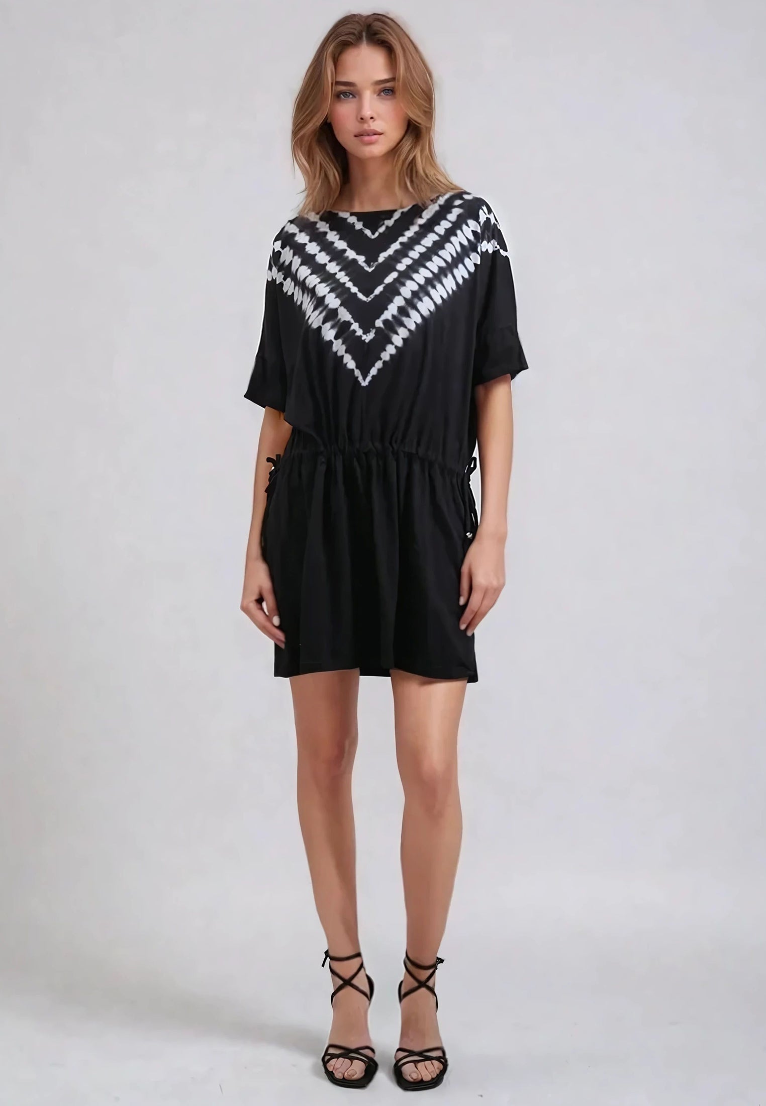 FOREVER DRESS BLACK & WHITE