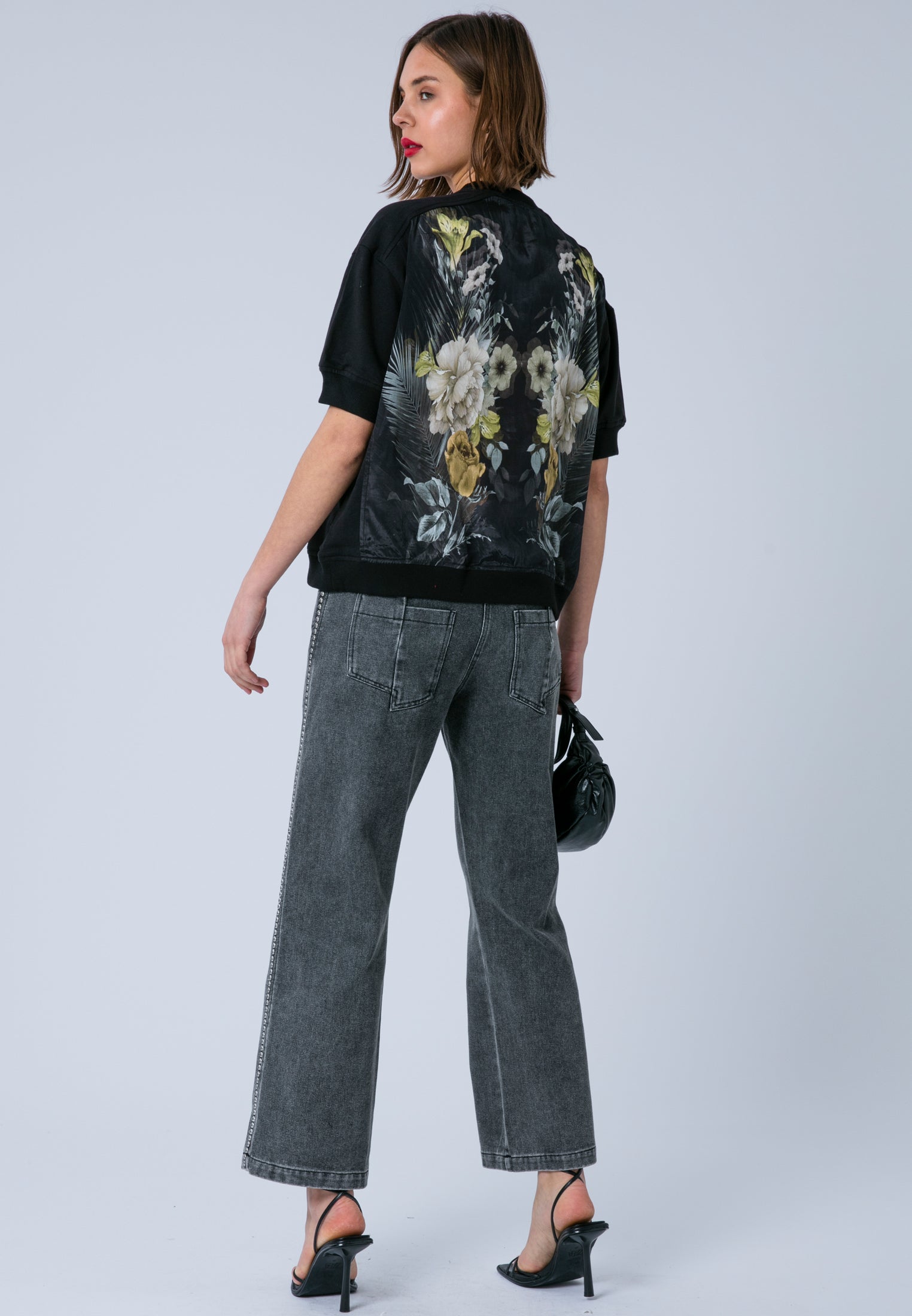 CITRINE TOP CAMELLIA YELLOW