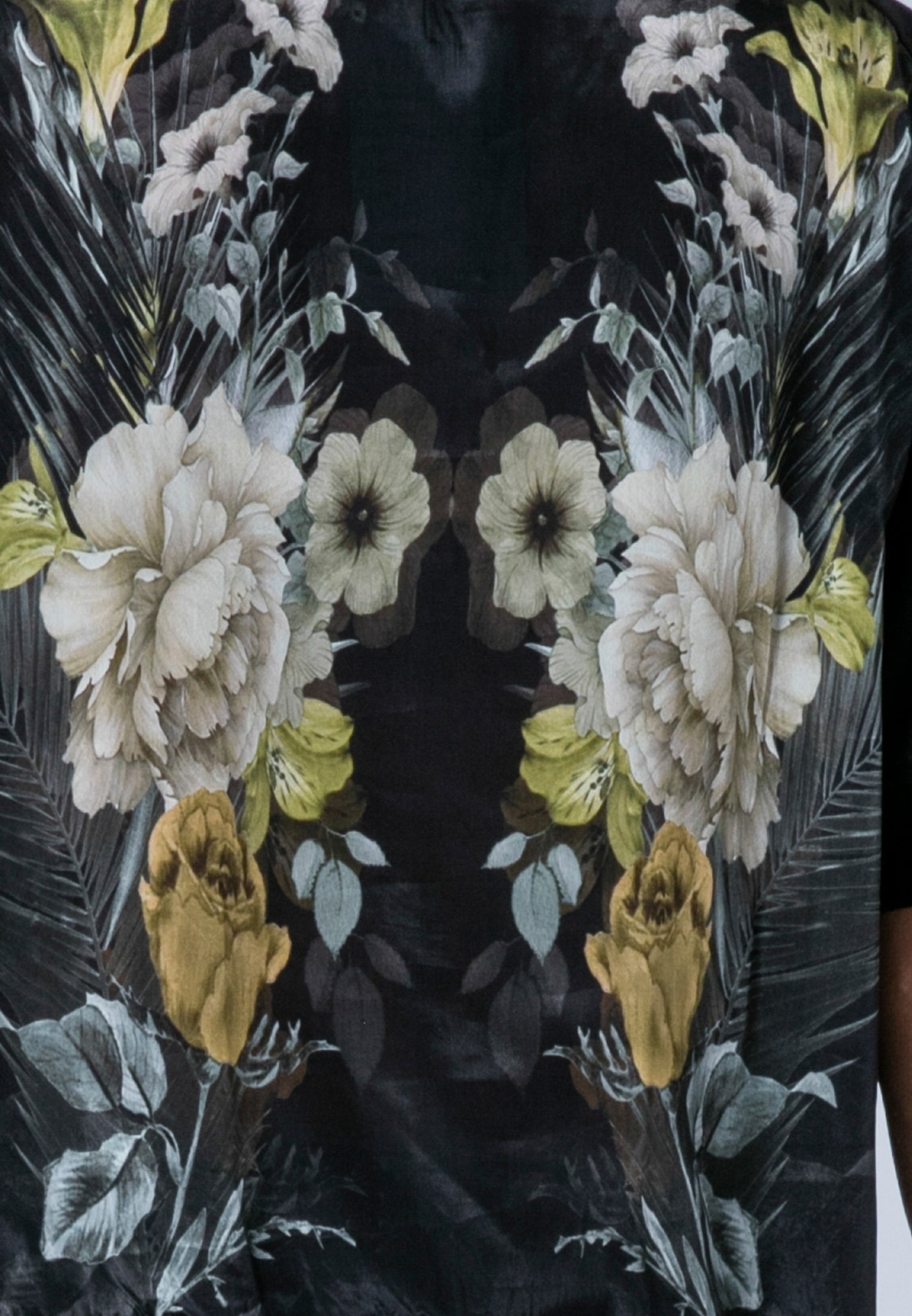 CITRINE TOP CAMELLIA YELLOW