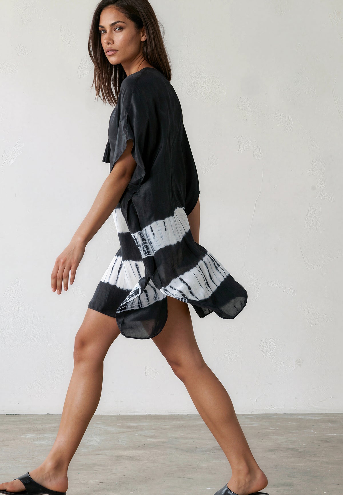 ELLA KAFTAN JET BLACK & WHITE
